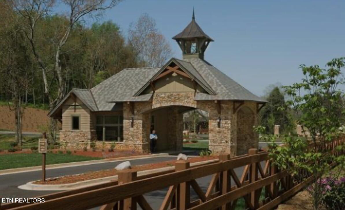 2148 Old Dogwood Trail Loudon TN 37774