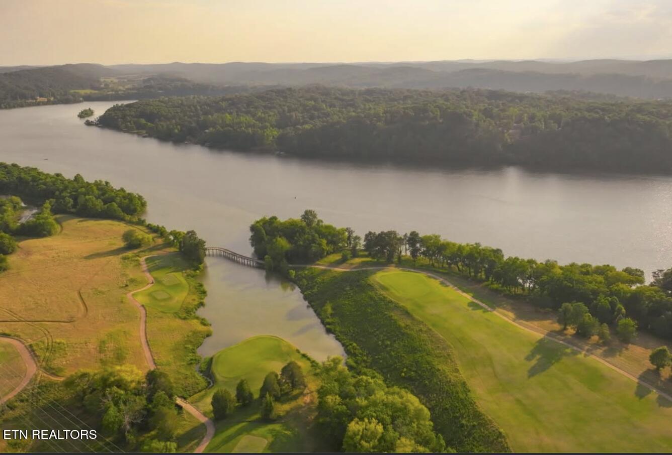 2148 Old Dogwood Trail Loudon TN 37774