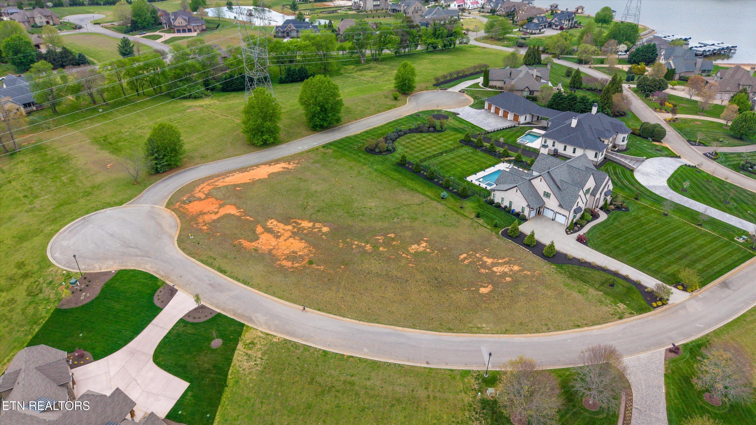 220 Lake Forest Way Louisville TN 37777