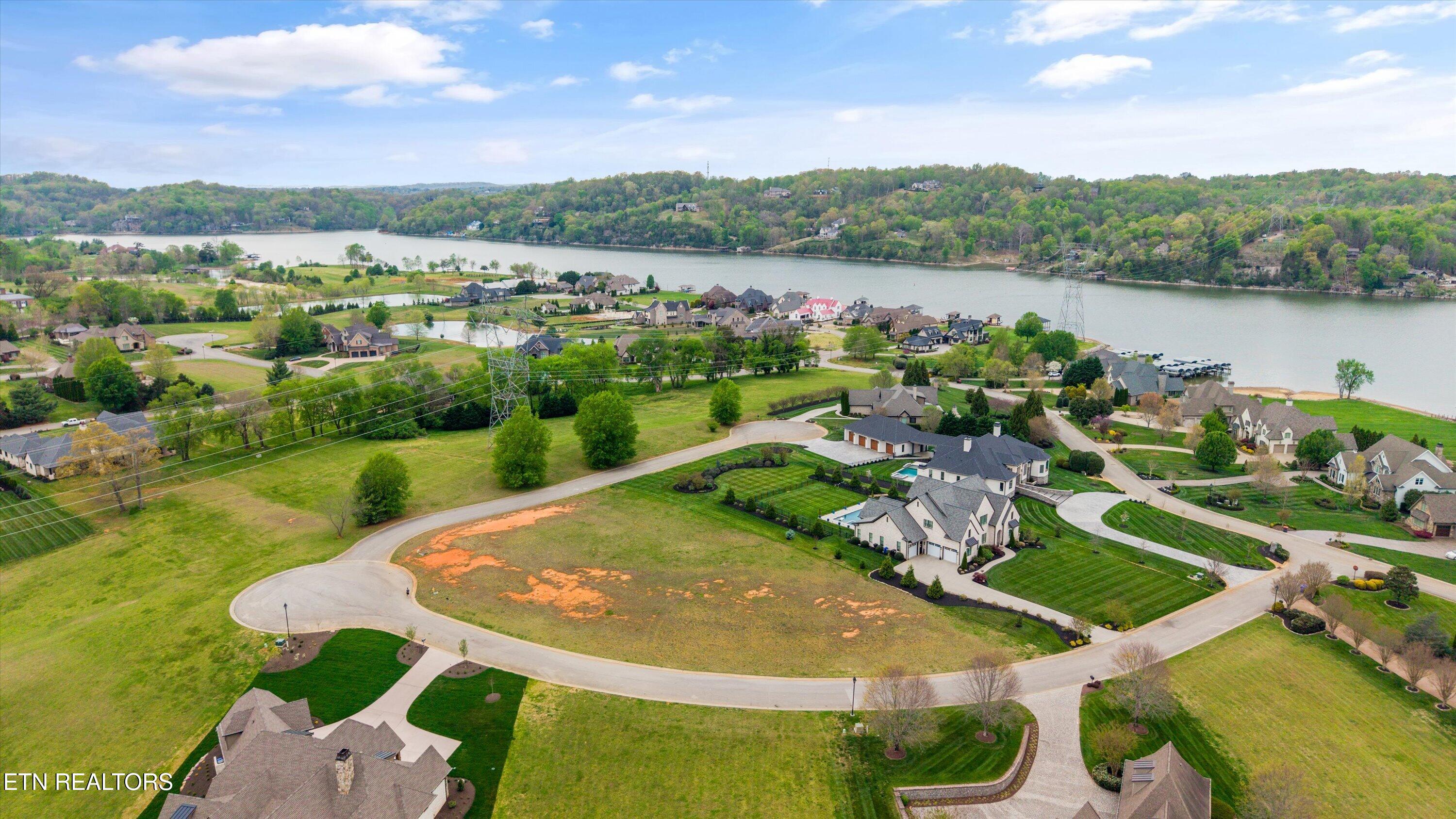 220 Lake Forest Way Louisville TN 37777