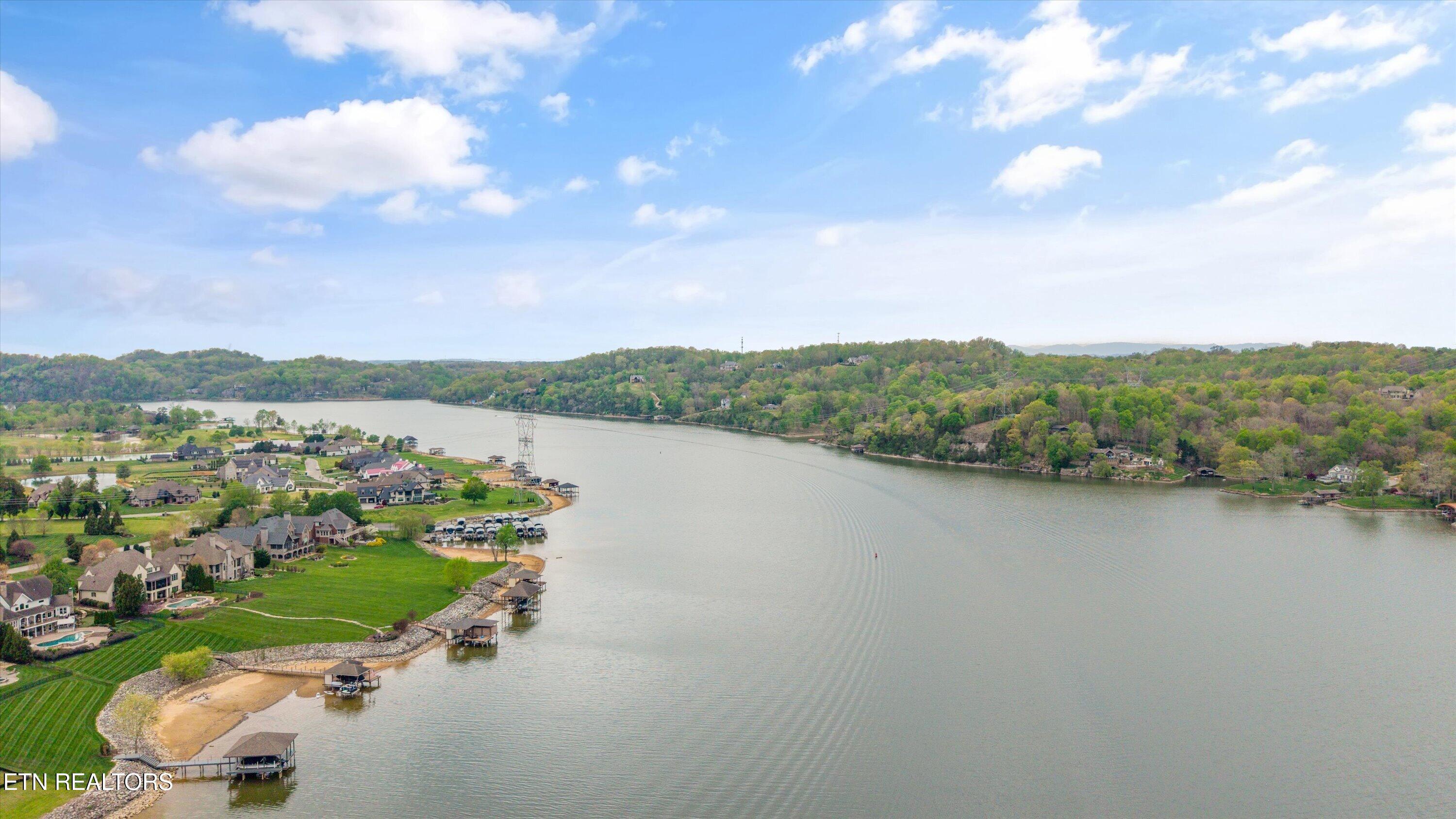 220 Lake Forest Way Louisville TN 37777