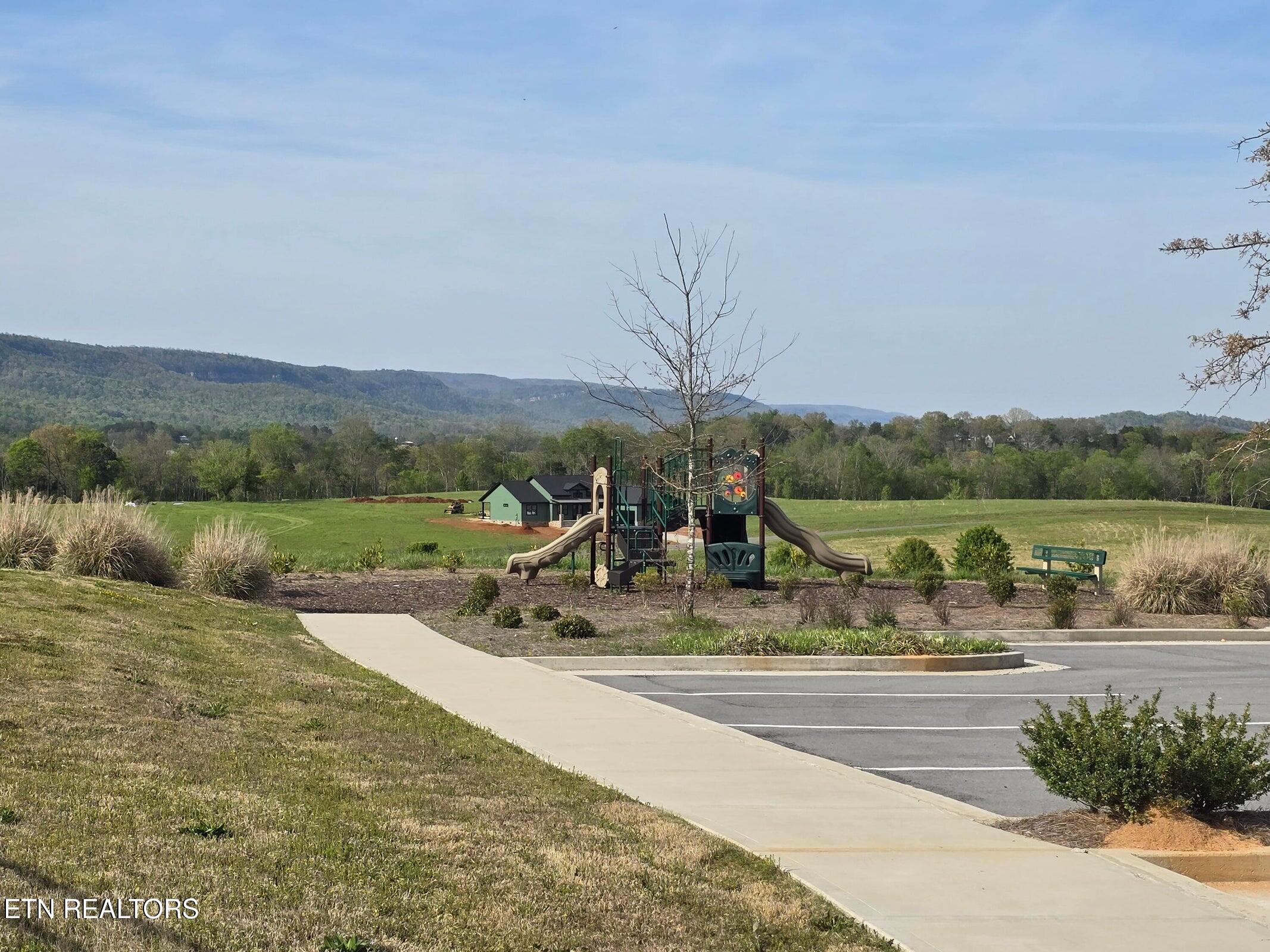Farmview Way Dunlap TN 37327