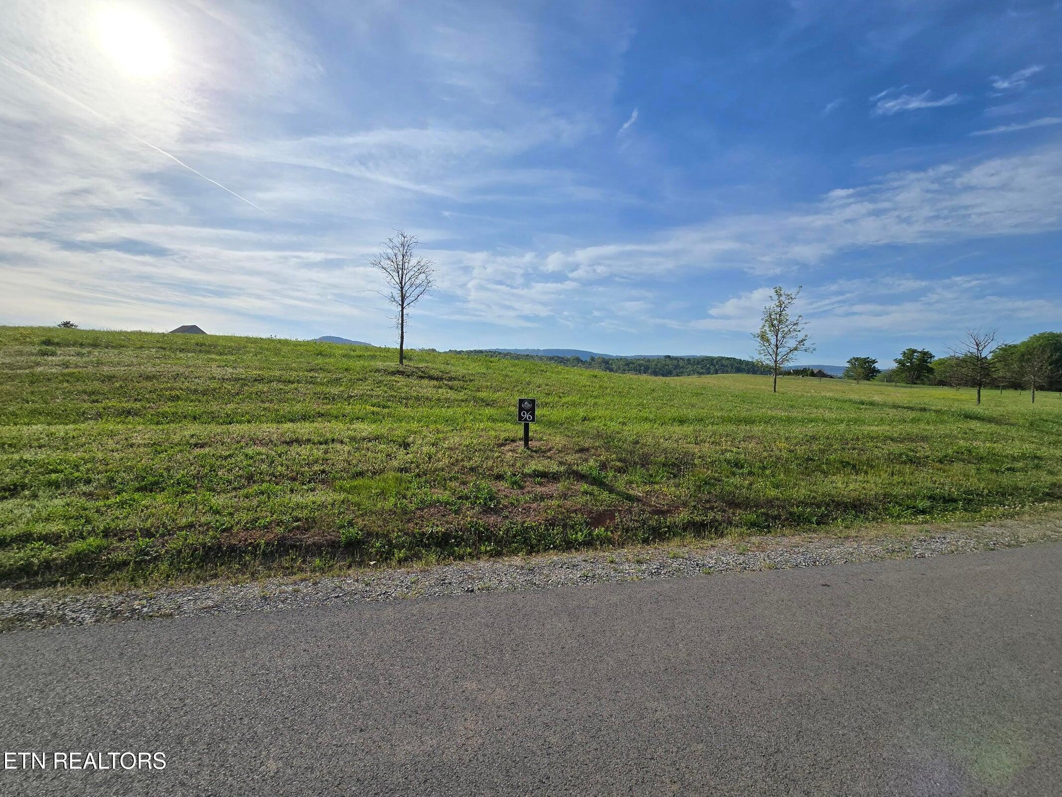 Farmview Way Dunlap TN 37327