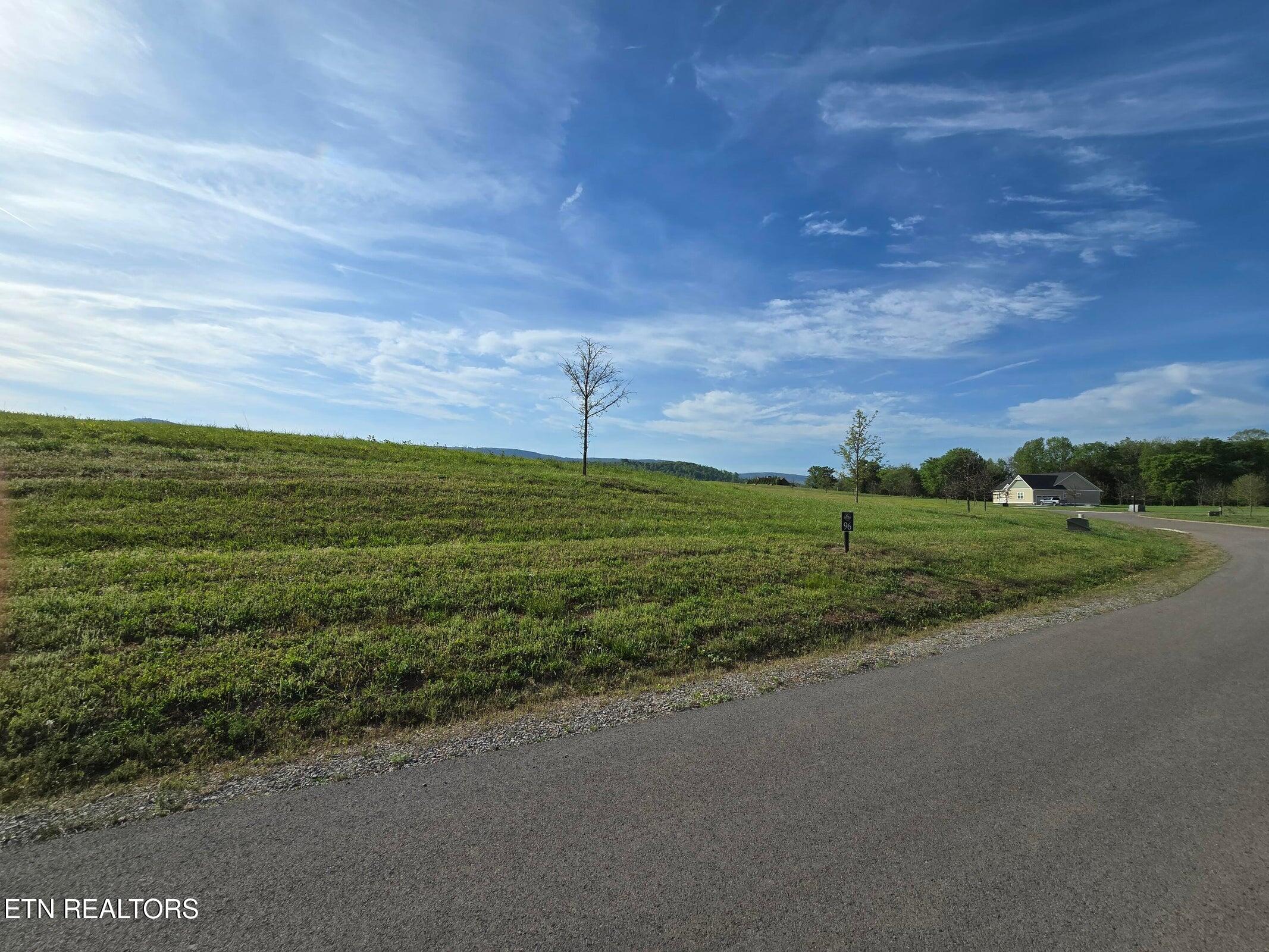 Farmview Way Dunlap TN 37327