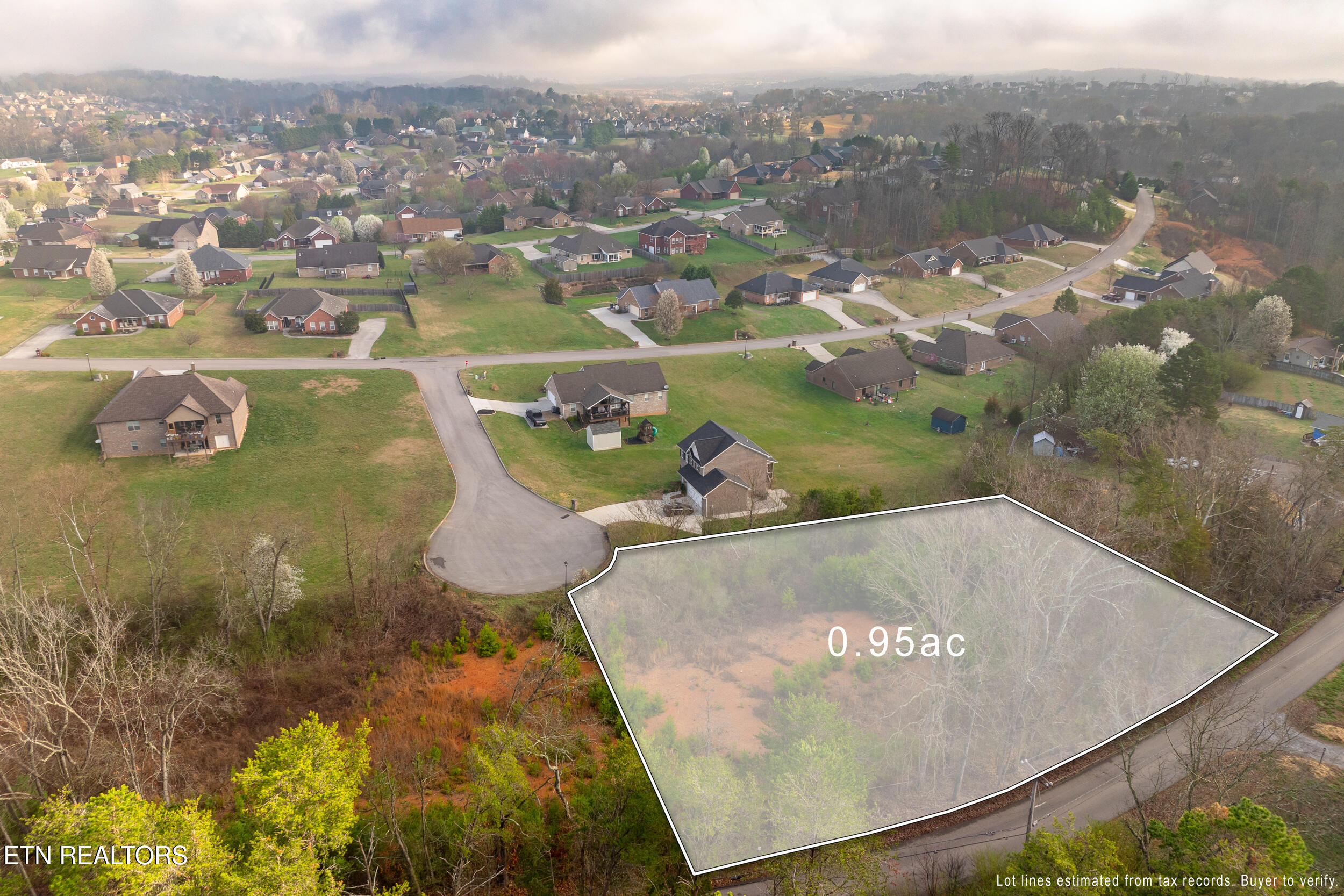 141 Tristan Court Lenoir City TN 37772