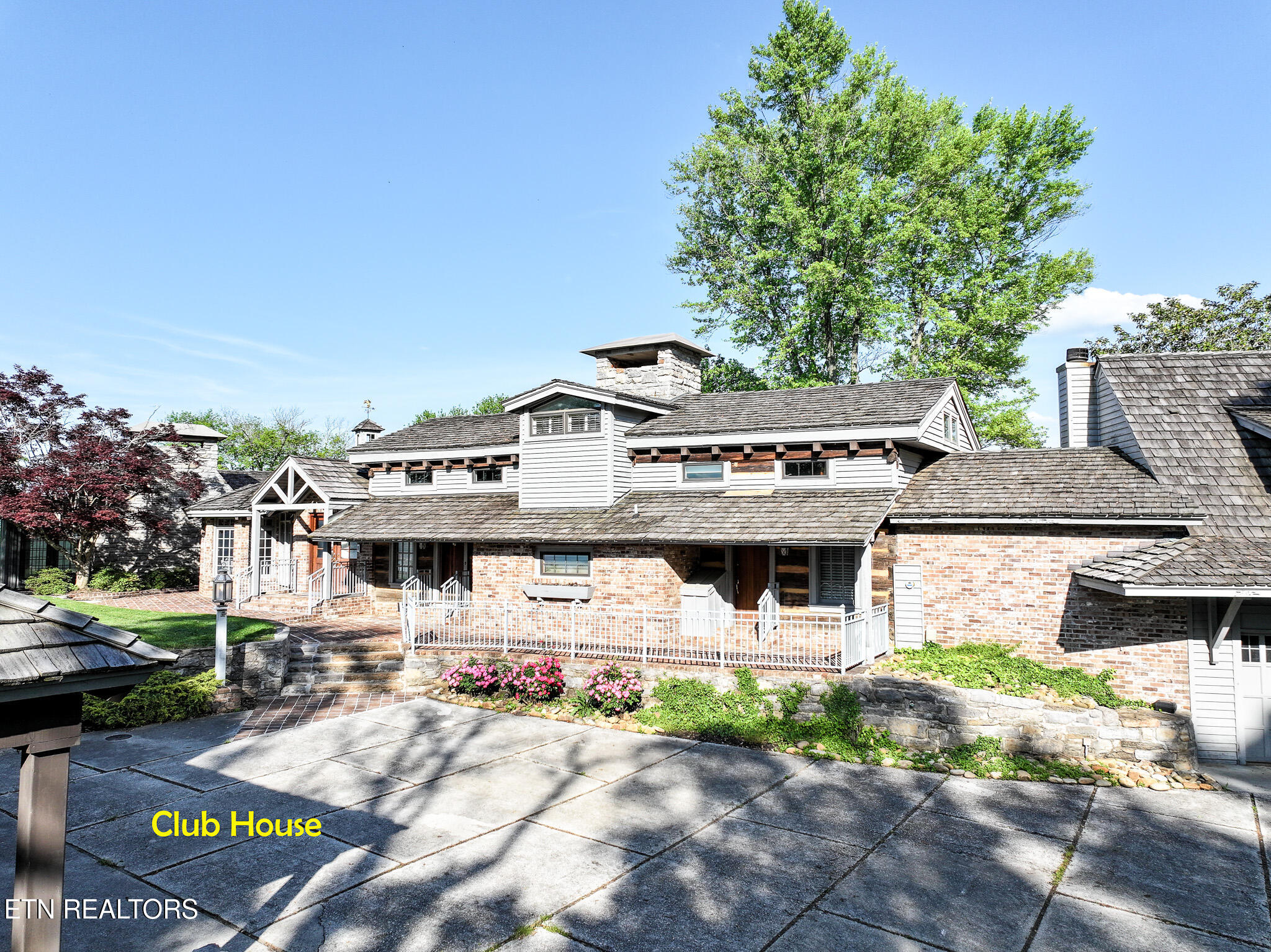 293 Inlet Morristown TN 37814