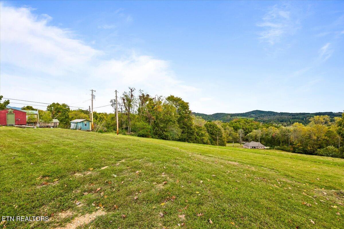 109 W Kentucky Avenue Lafollette TN 37766