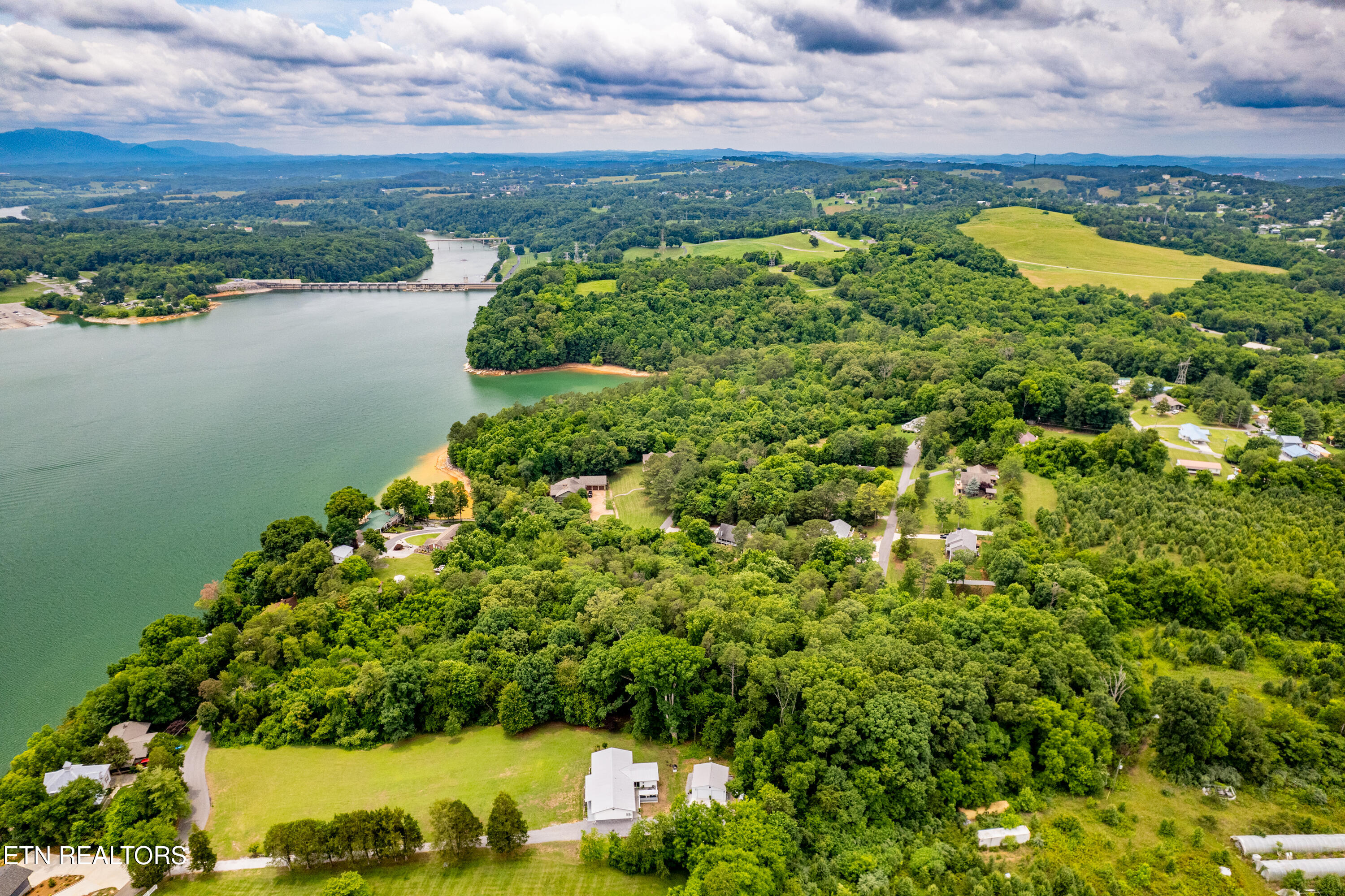 Smith Circle Dandridge TN 37725