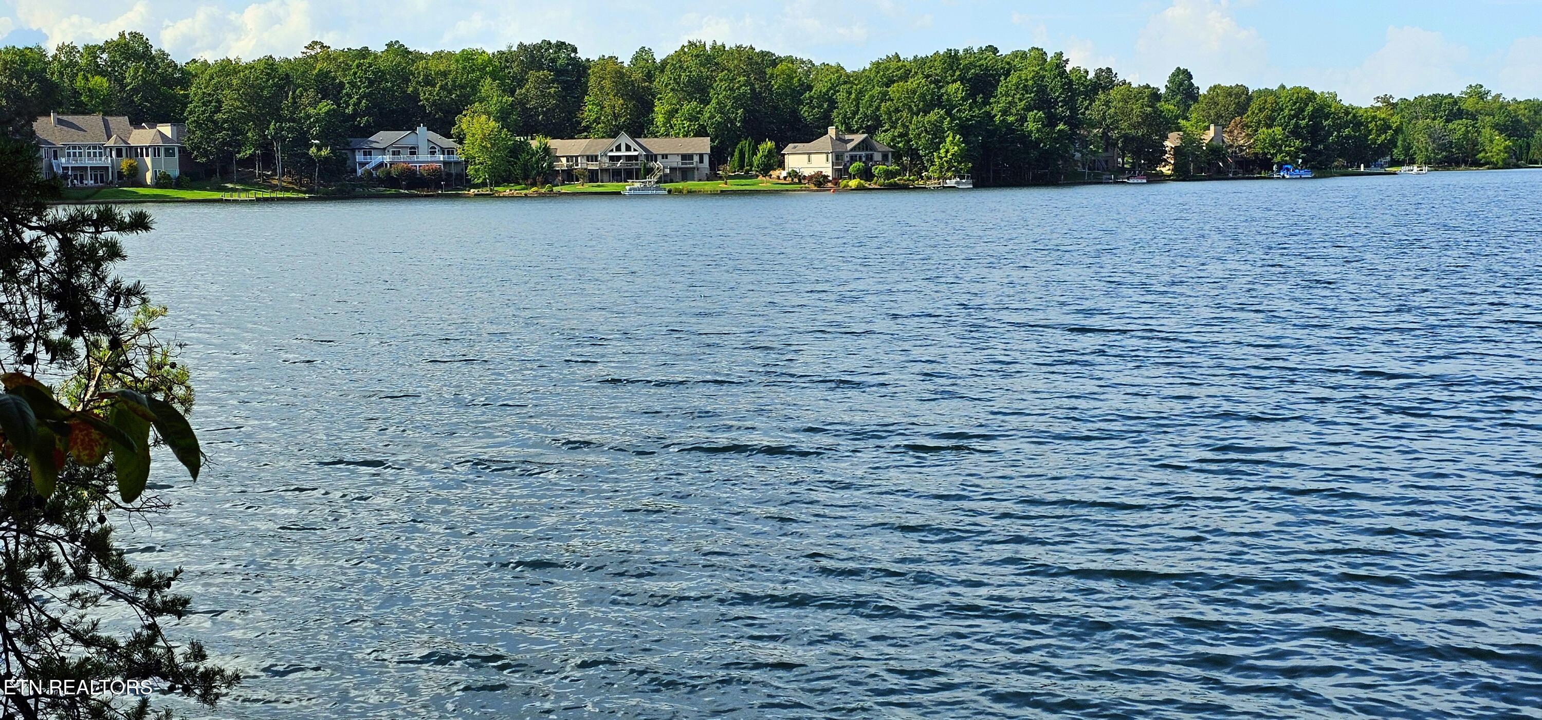 53 Markham Terrace Crossville TN 38558