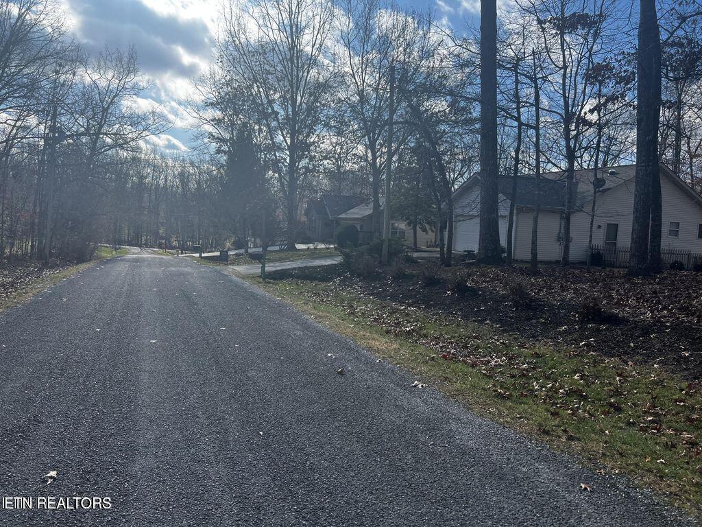 115 Essex Lane Crossville TN 38558