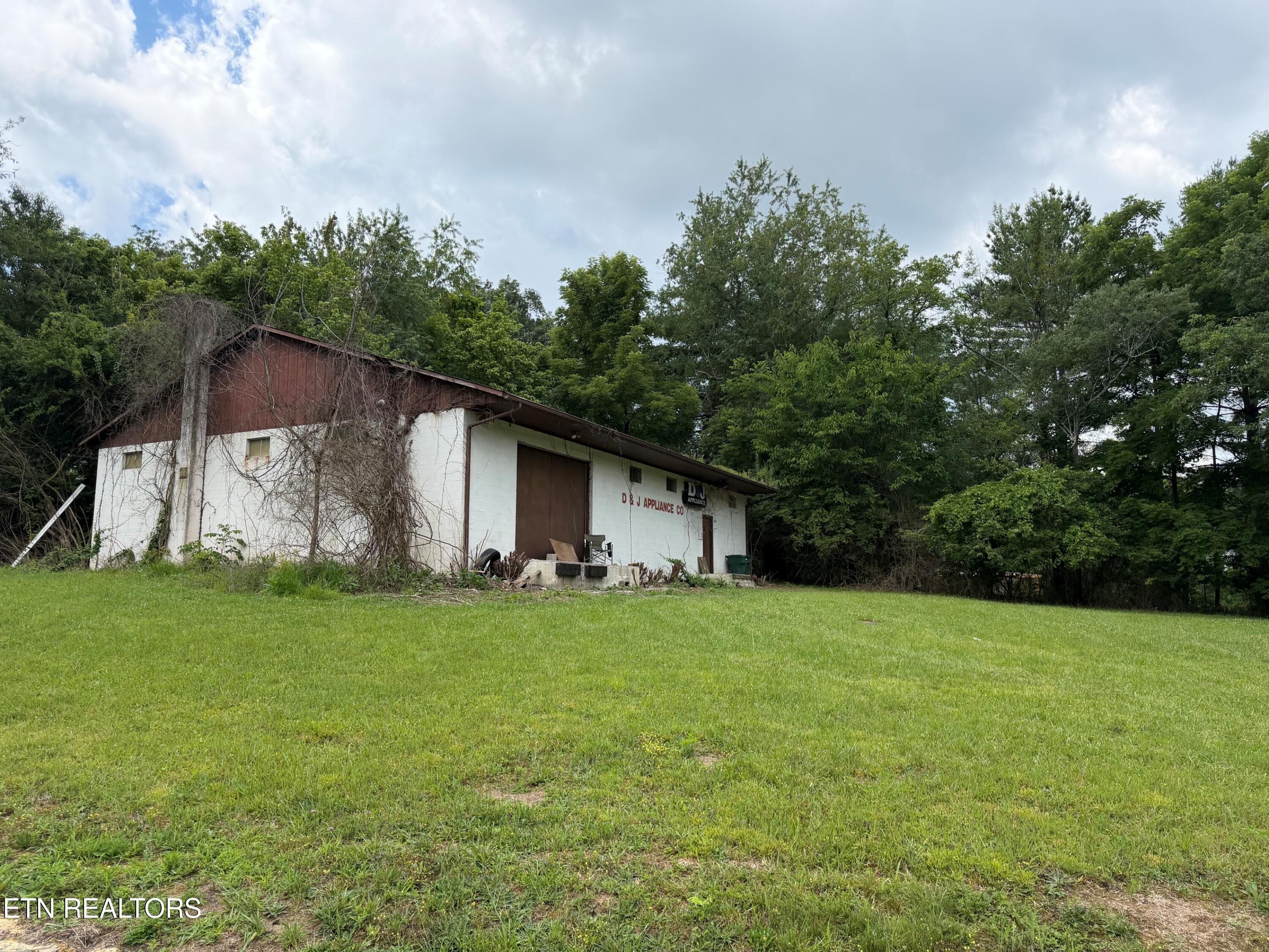 424 Cook Road Crossville TN 38555