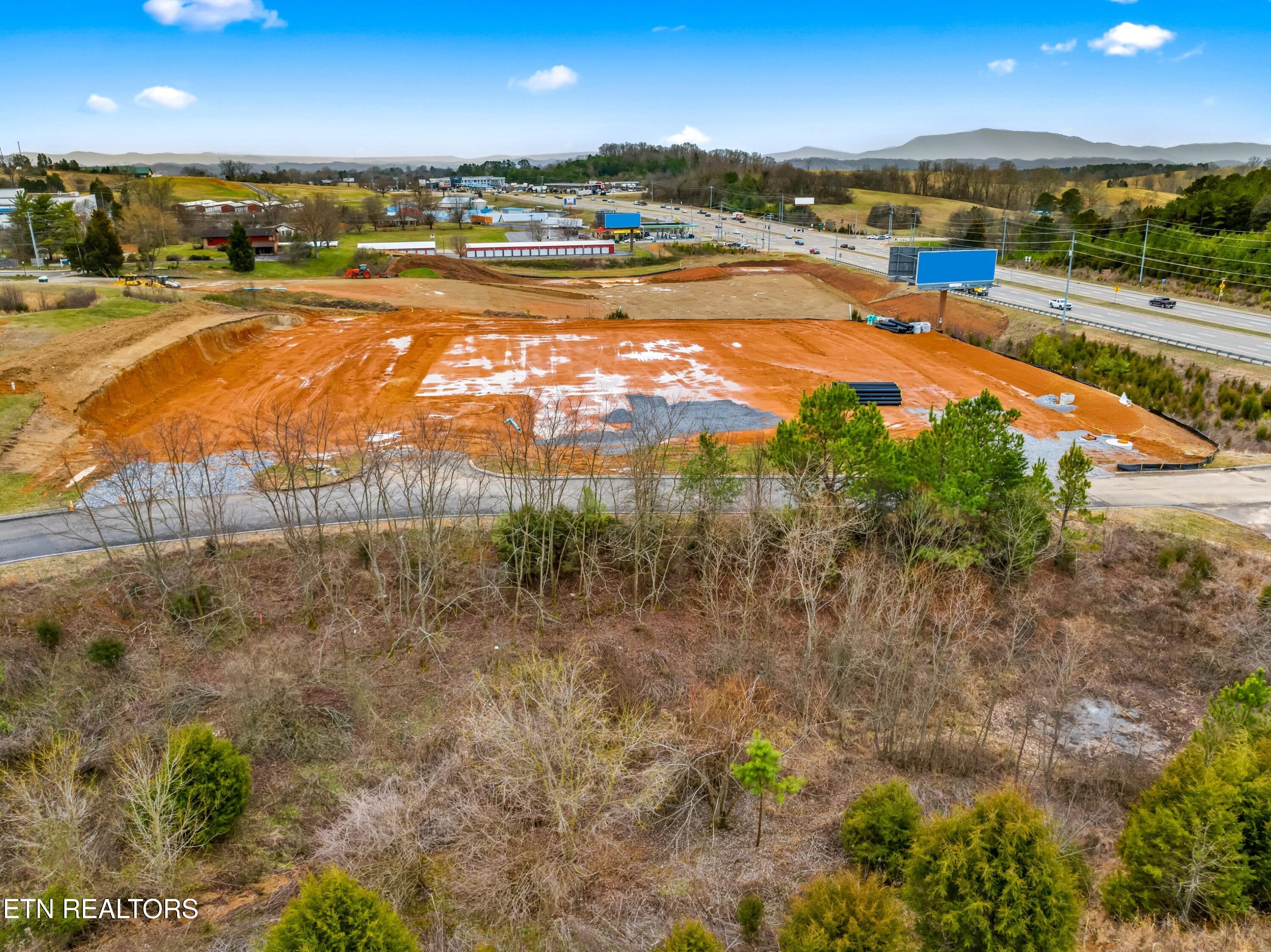 Lot 2 Winfield Dunn Parkway Parkway Kodak TN 37764