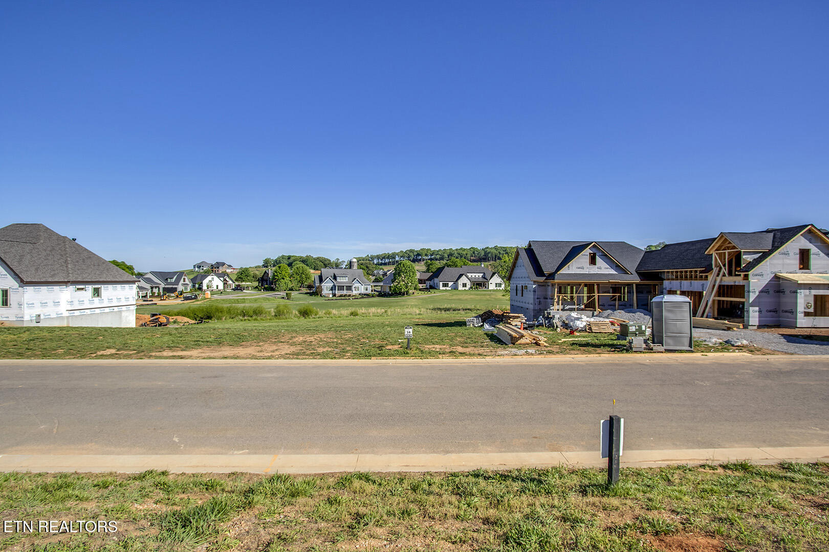 2258 Chestnut Lane Loudon TN 37774
