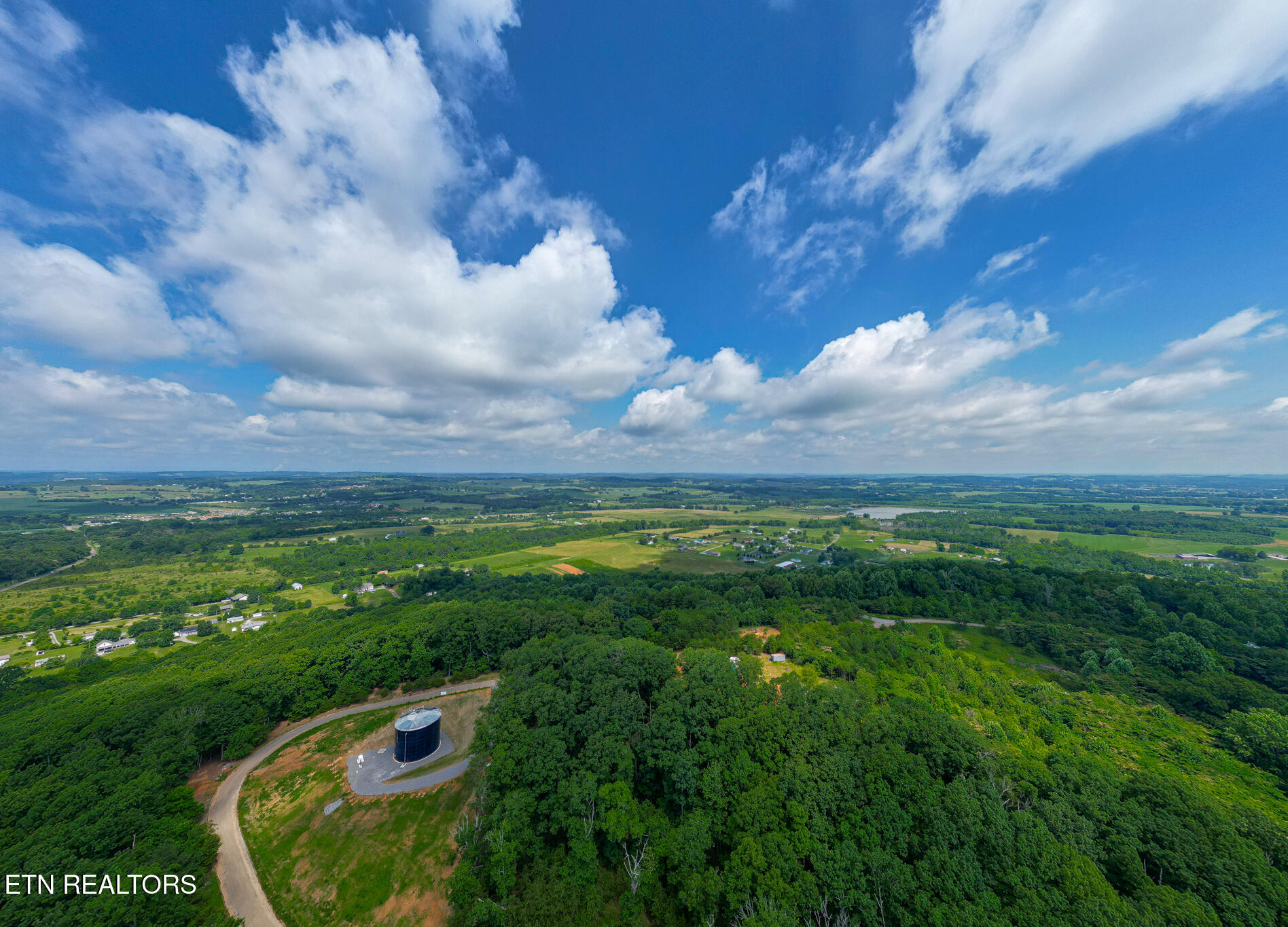 Poplar Drive Sweetwater TN 37874
