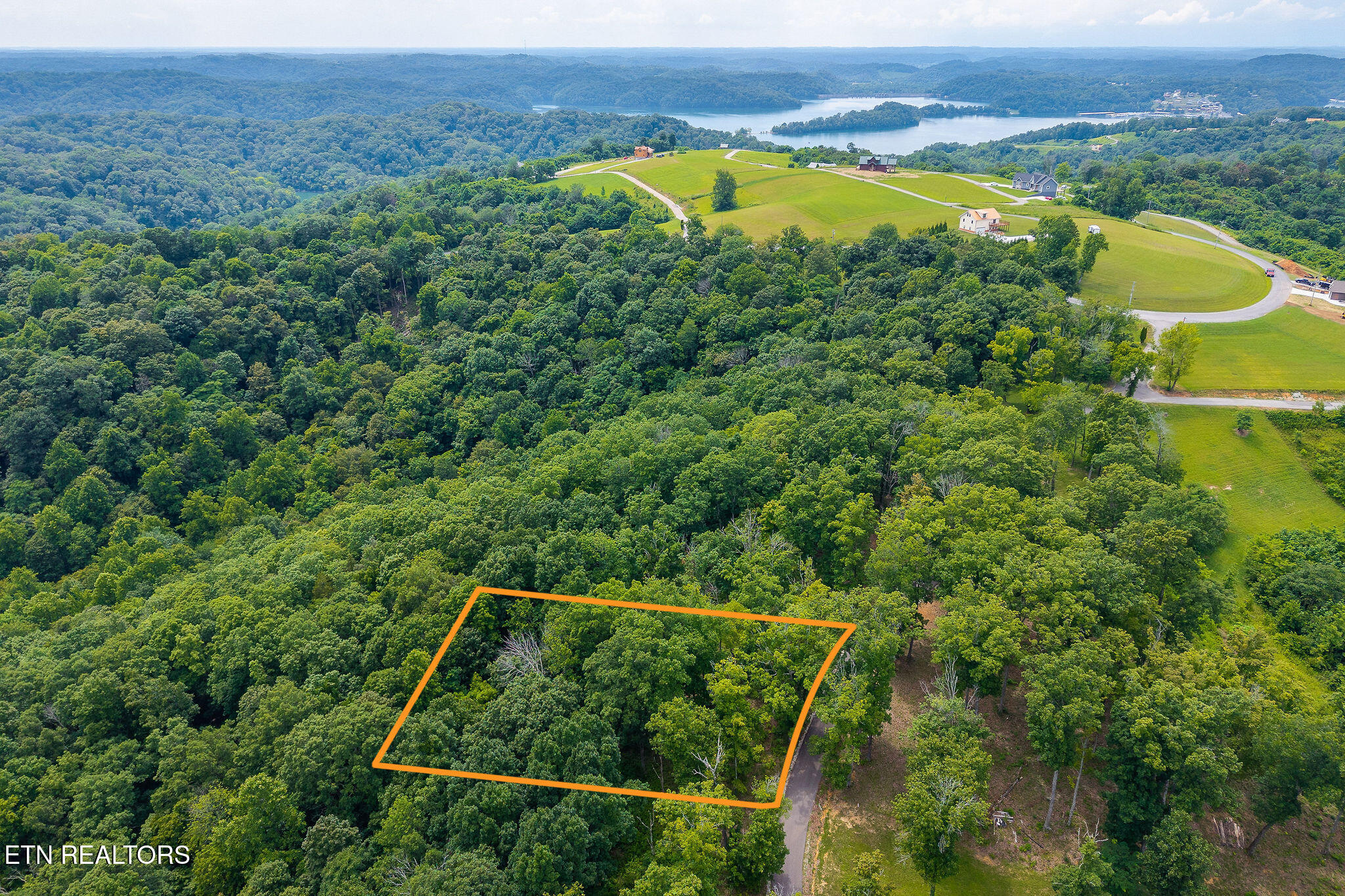 N Rock Fish Road Hilham TN 38568