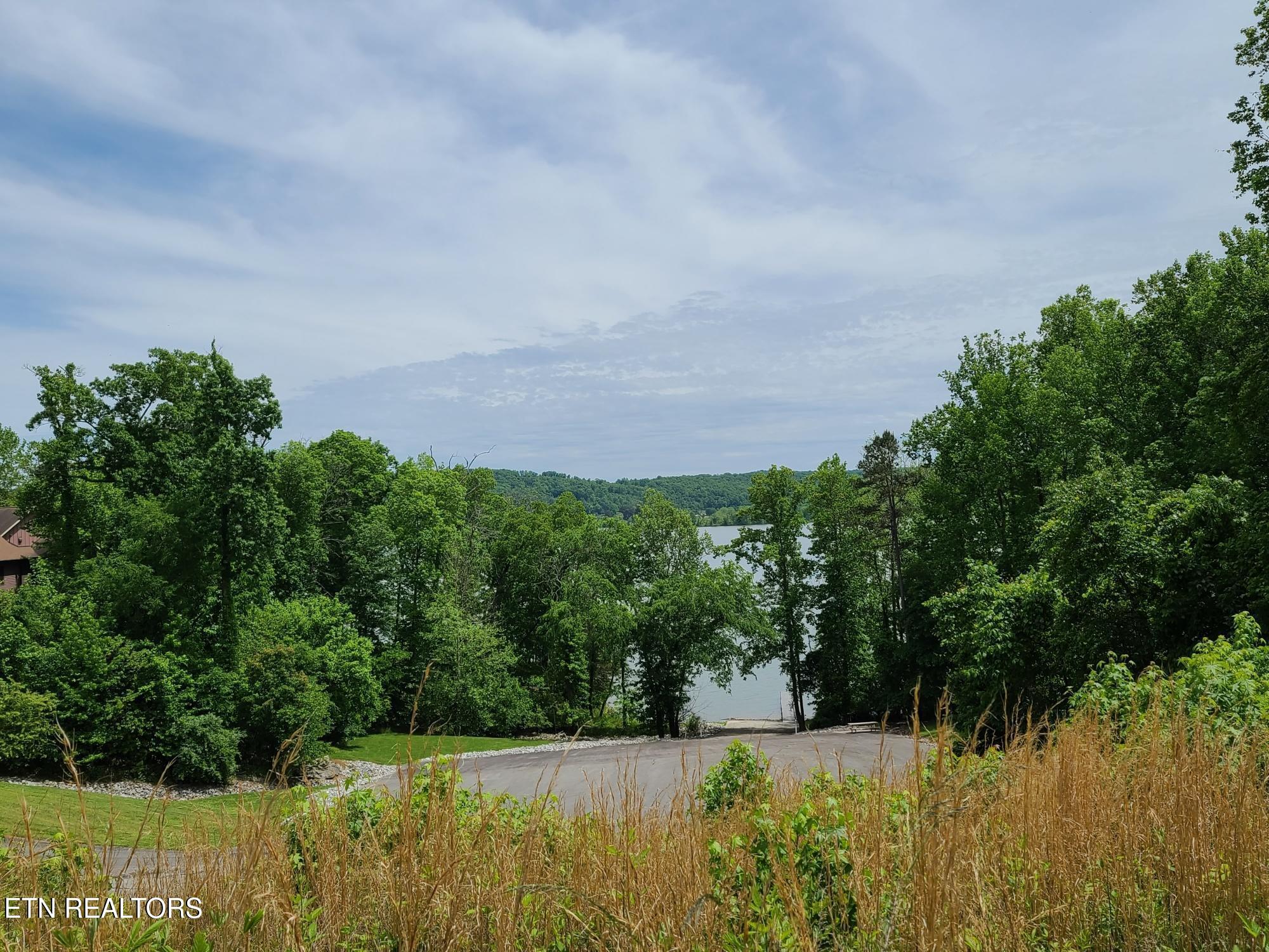 600 Lake Ridge Drive Rockwood TN 37854