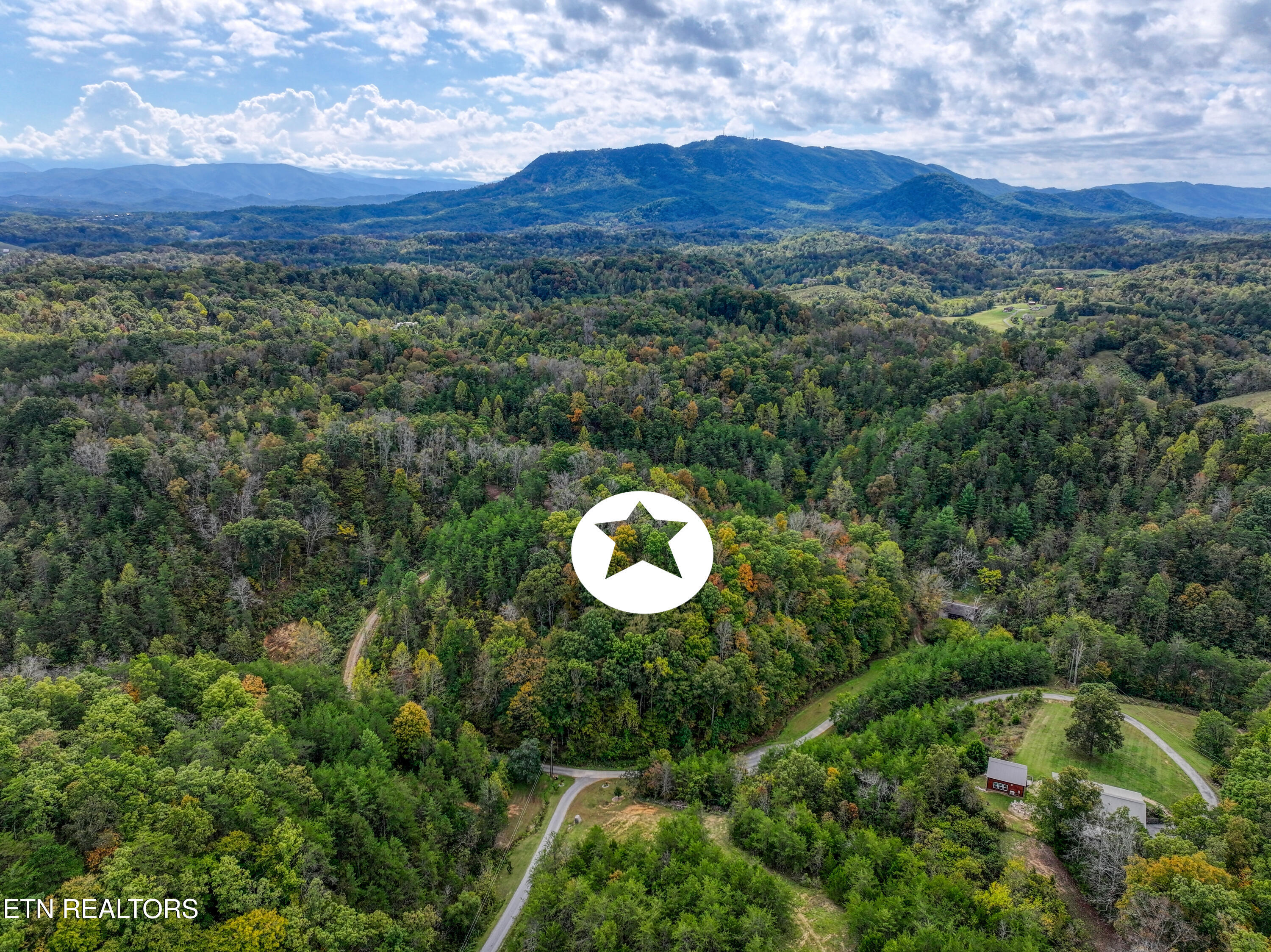 2521 Audley Moore Road Sevierville TN 37876