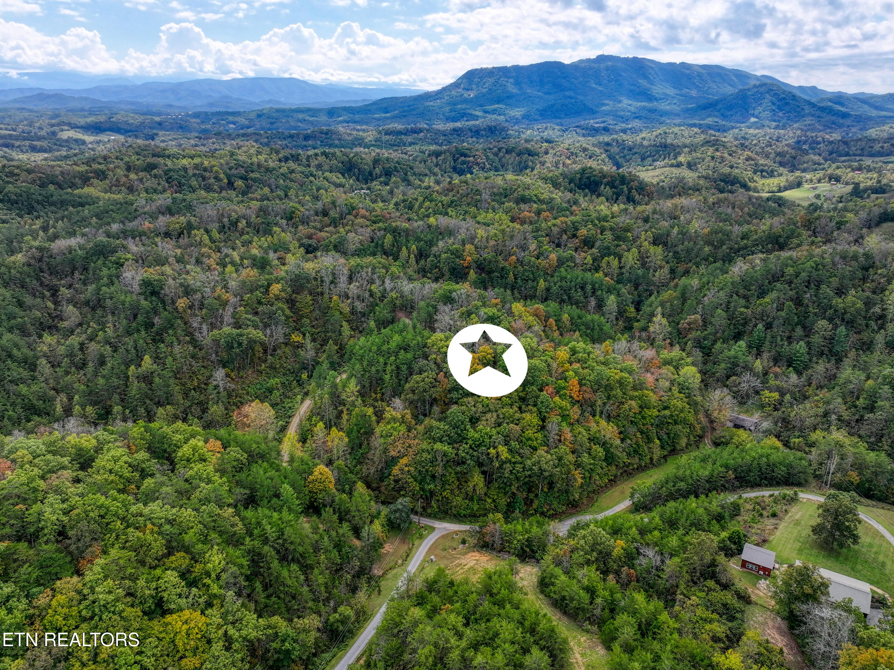 2521 Audley Moore Road Sevierville TN 37876