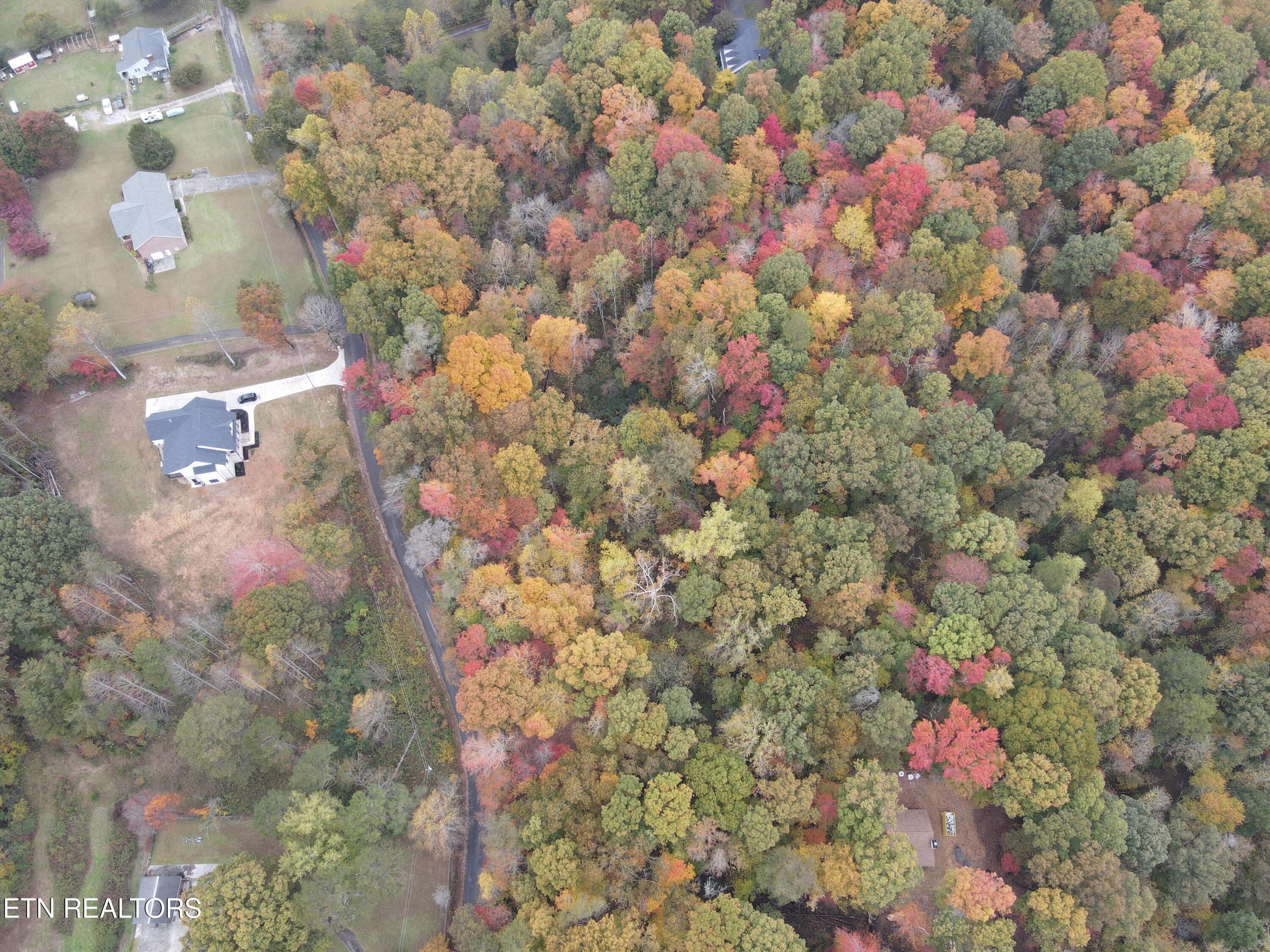 114 Pleasant View Loop Road Clinton TN 37716