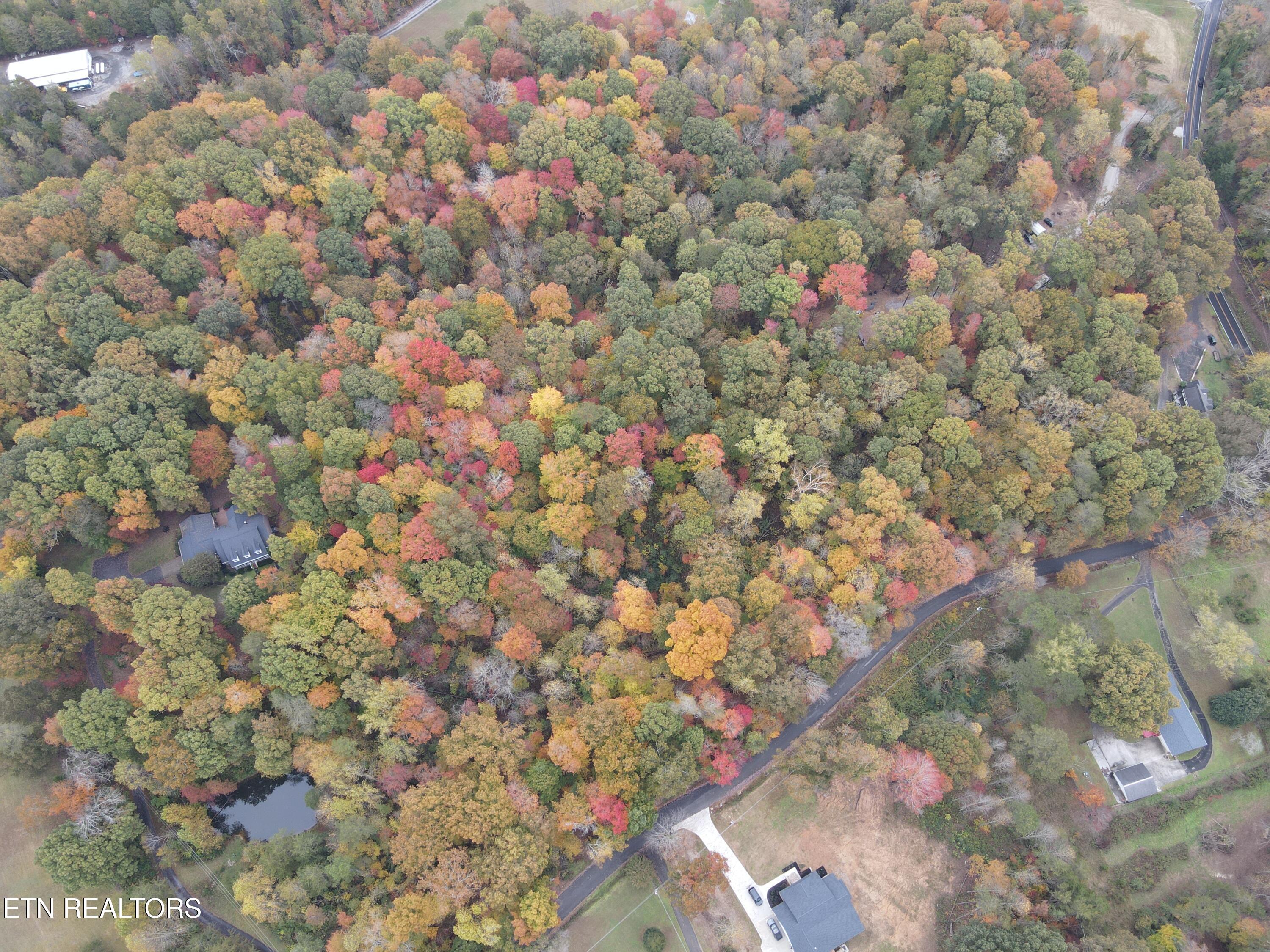 114 Pleasant View Loop Road Clinton TN 37716