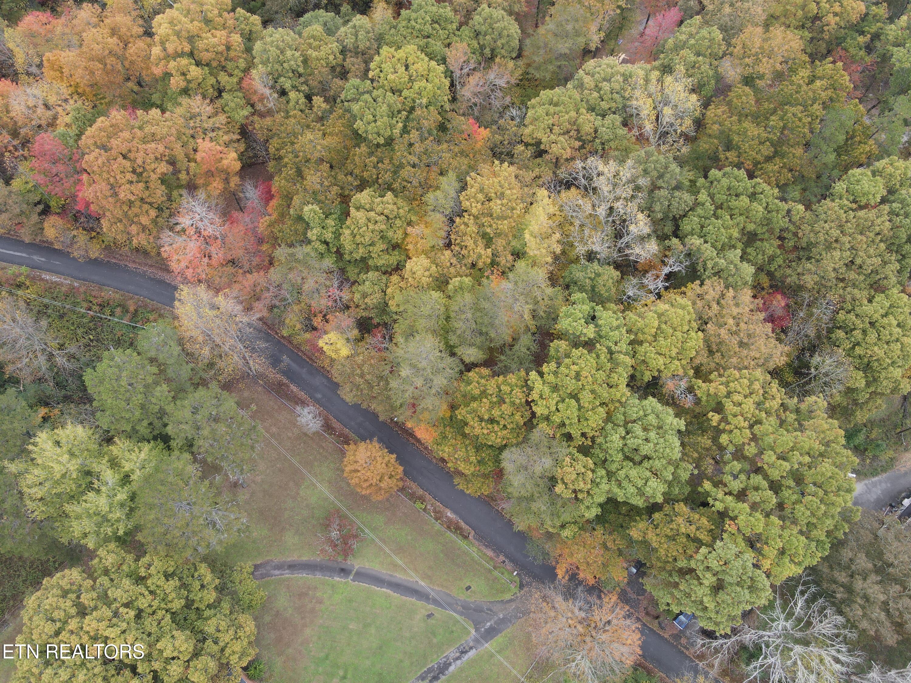 114 Pleasant View Loop Road Clinton TN 37716