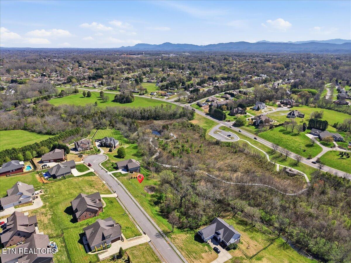 828 Brookshire Boulevard Maryville TN 37803