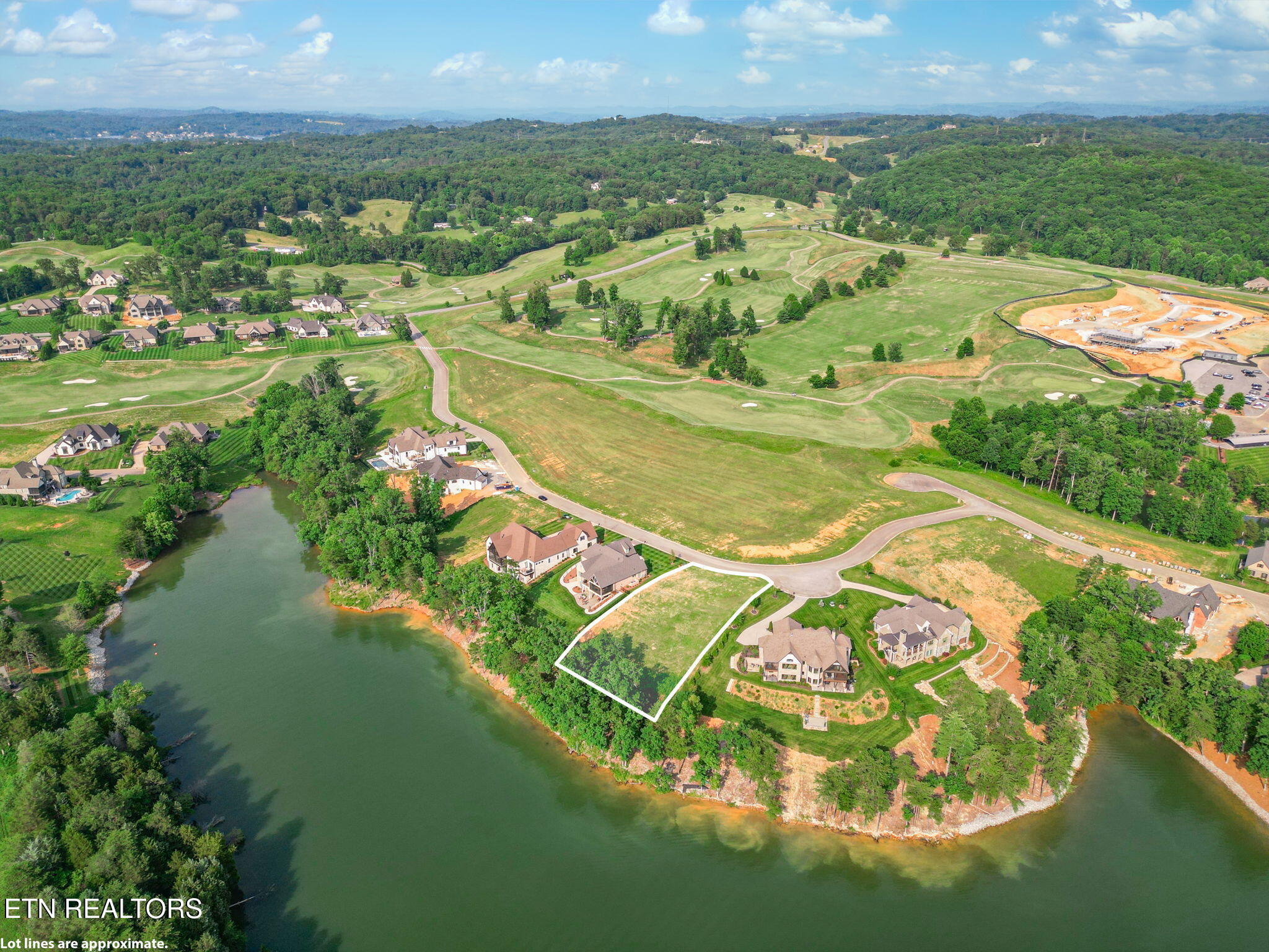 1556 Bower Court Lenoir City TN 37772