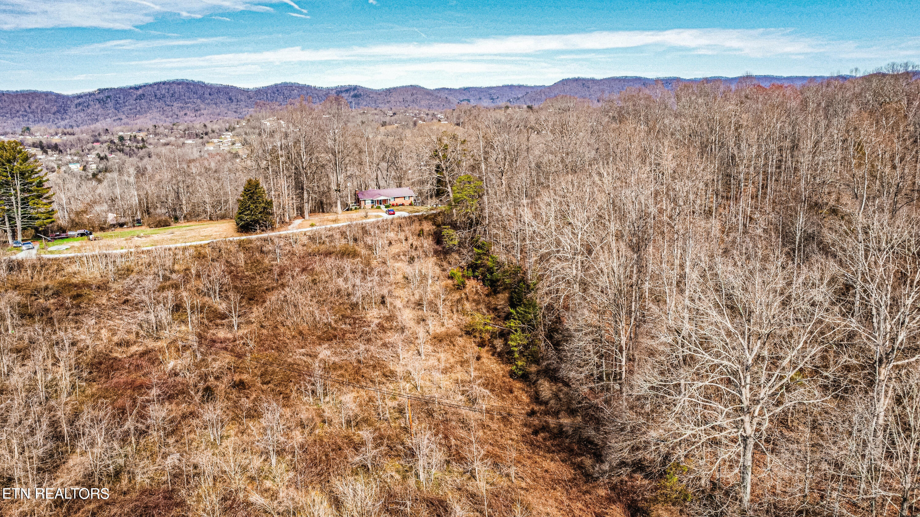 W High Knob Road Lafollette TN 37766