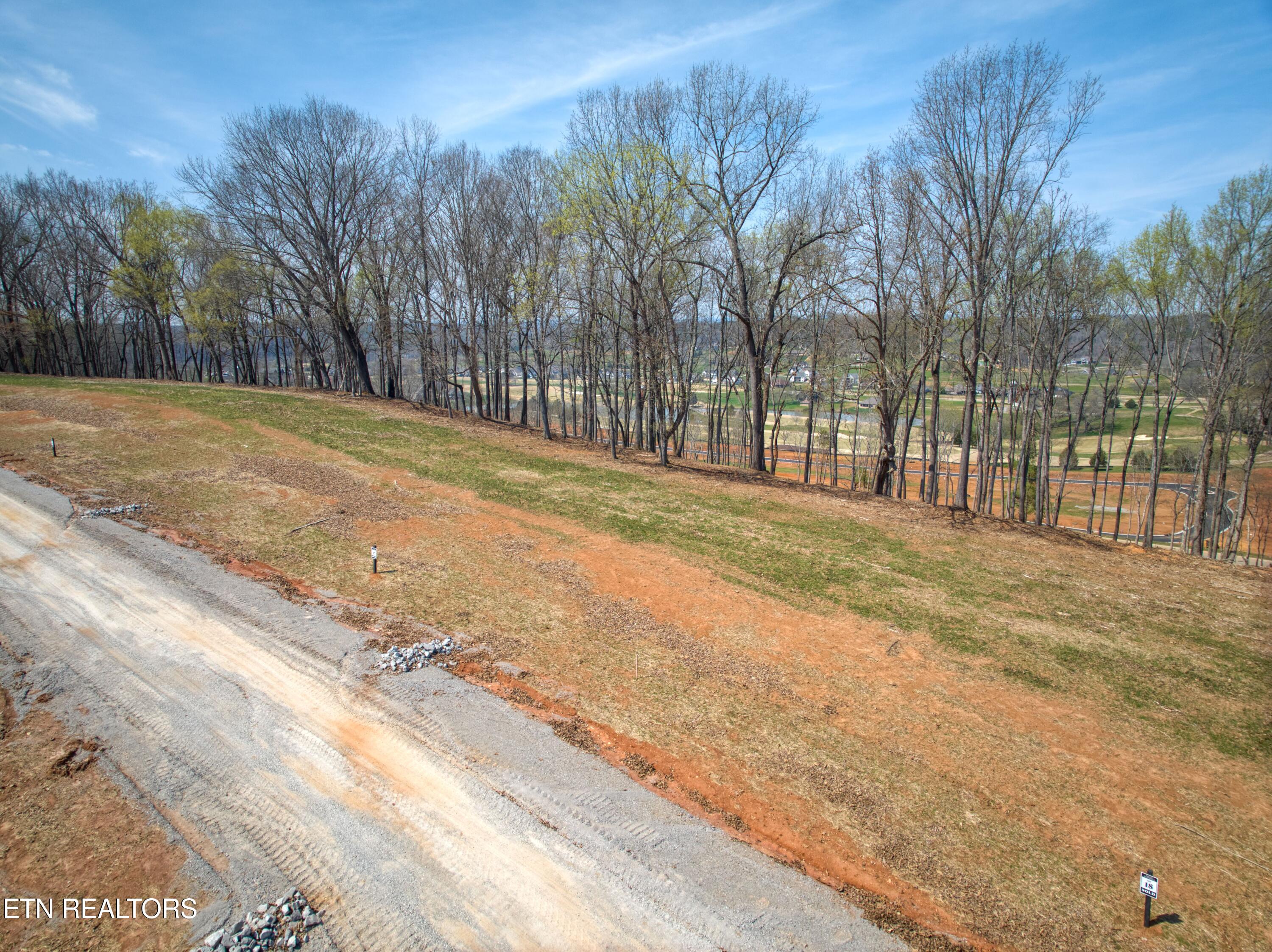 4071 Old Dogwood Trail Loudon TN 37774