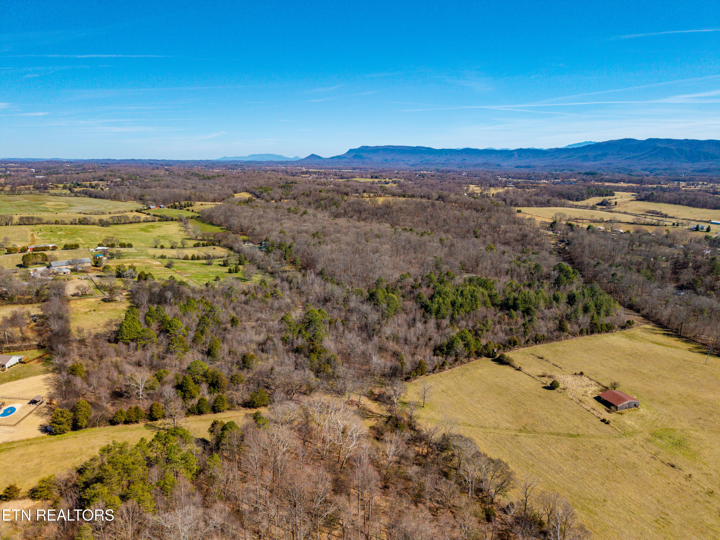 4672 N Wildwood Road Maryville TN 37804