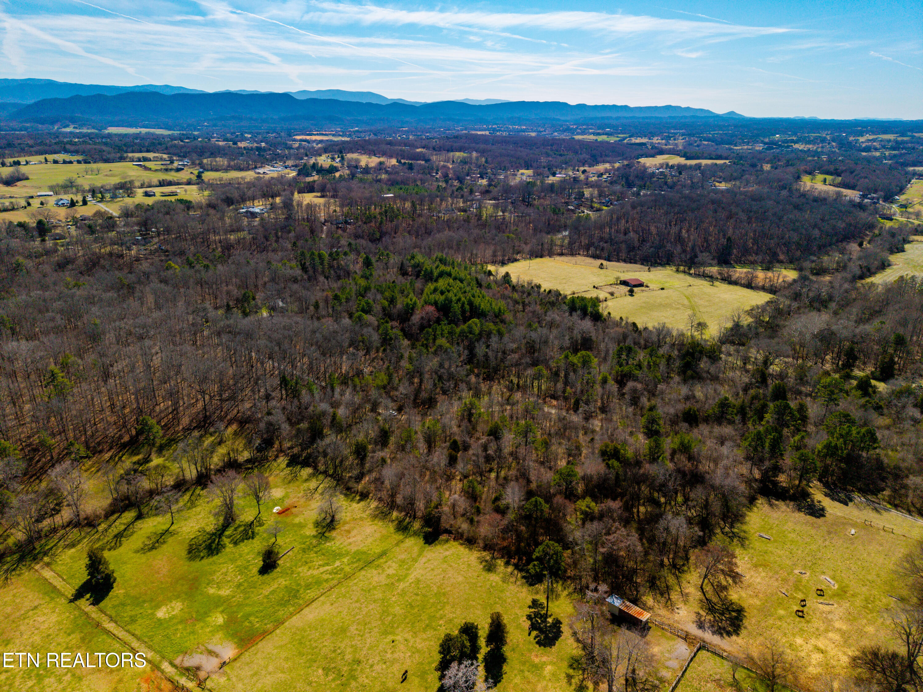 4672 N Wildwood Road Maryville TN 37804