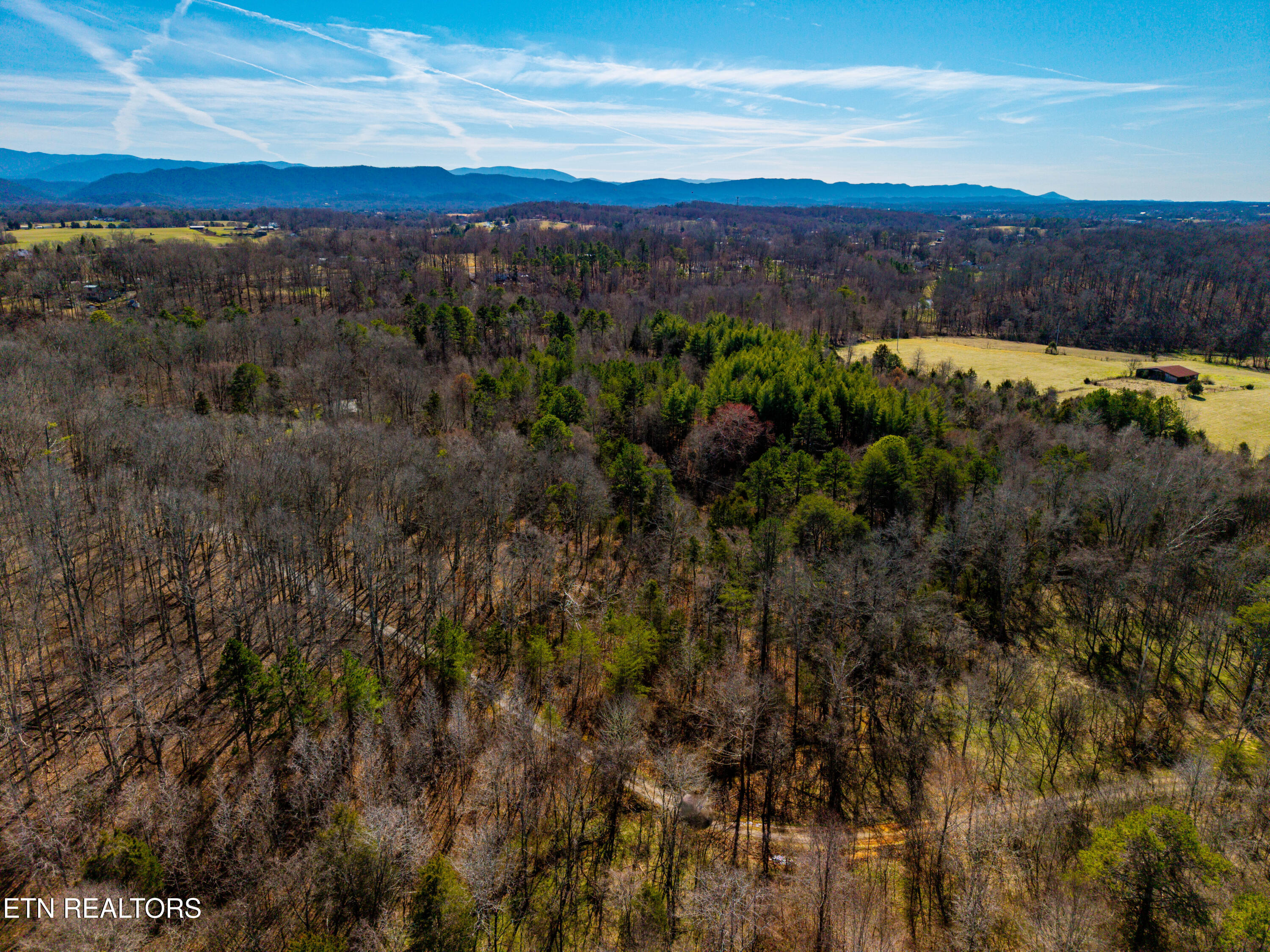 4672 N Wildwood Road Maryville TN 37804