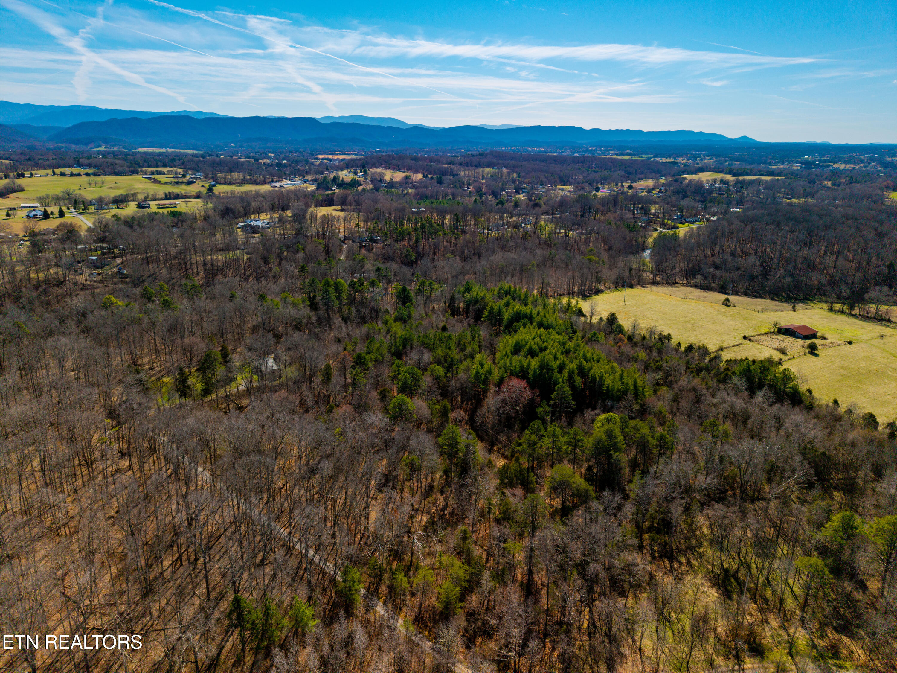 4672 N Wildwood Road Maryville TN 37804