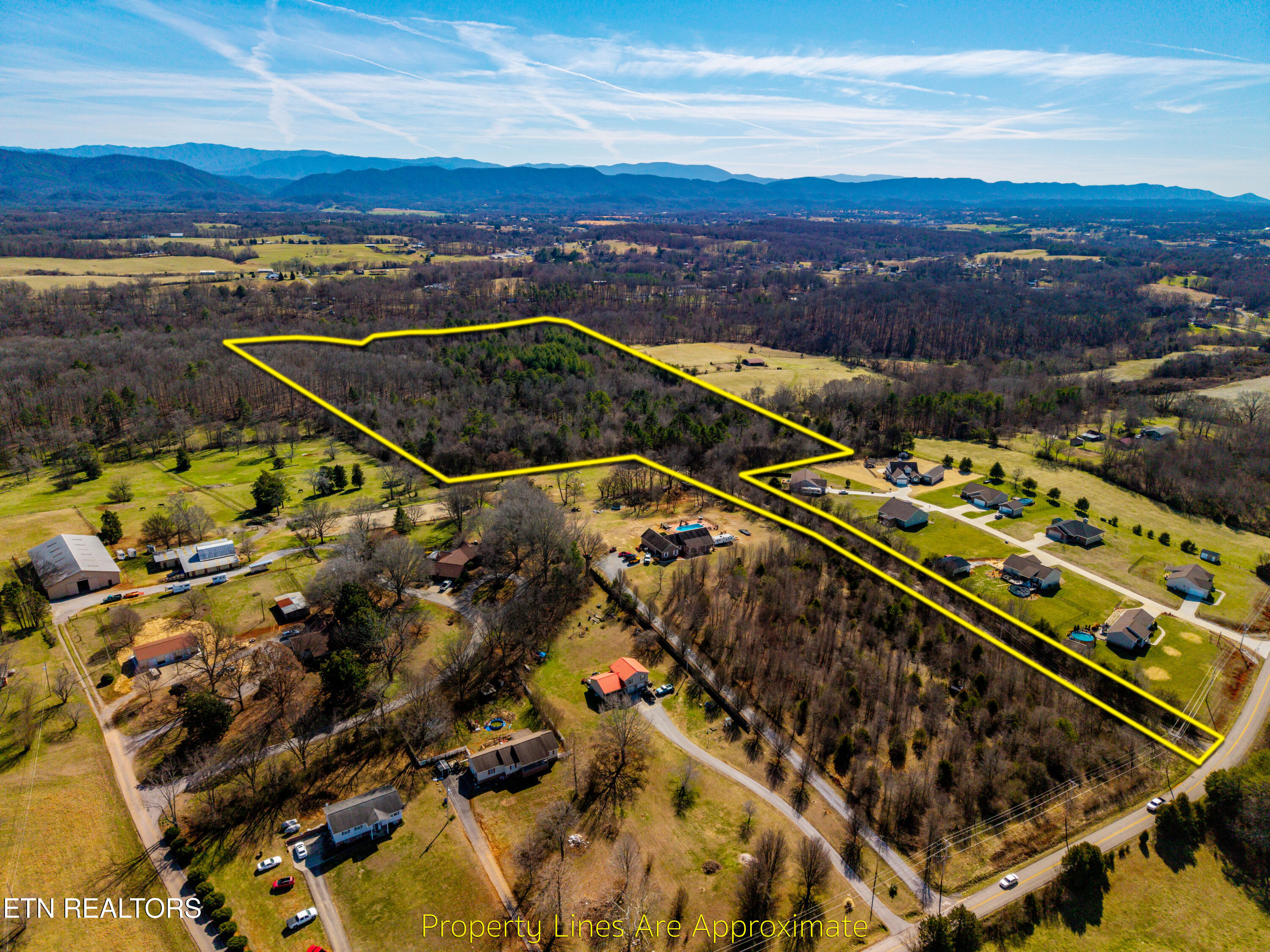 4672 N Wildwood Road Maryville TN 37804