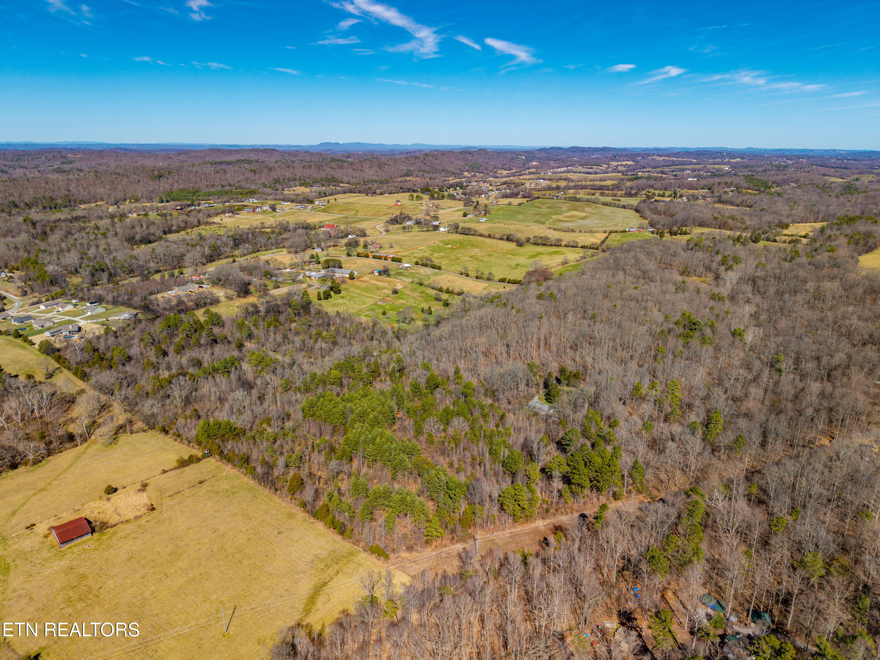 4672 N Wildwood Road Maryville TN 37804