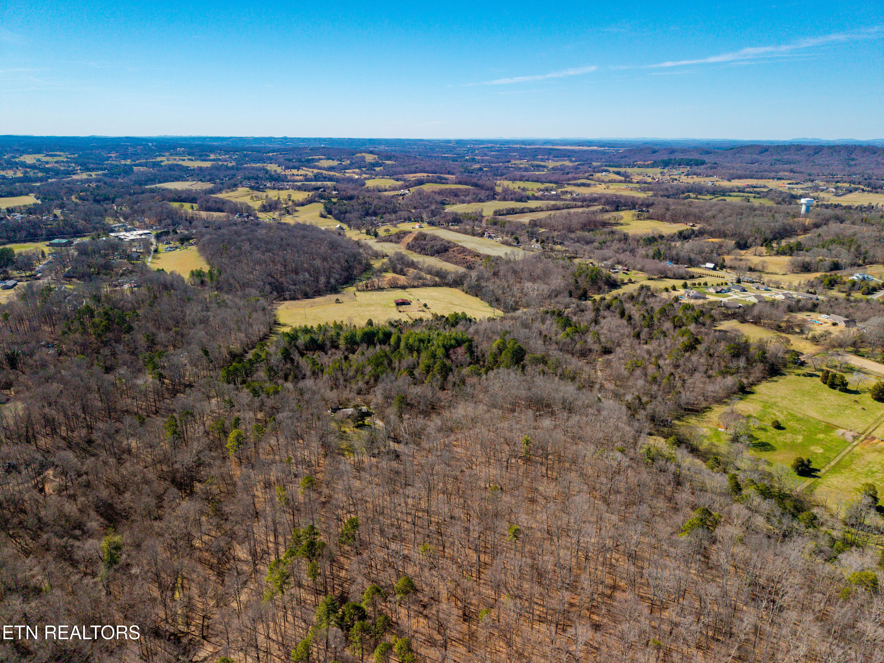 4672 N Wildwood Road Maryville TN 37804