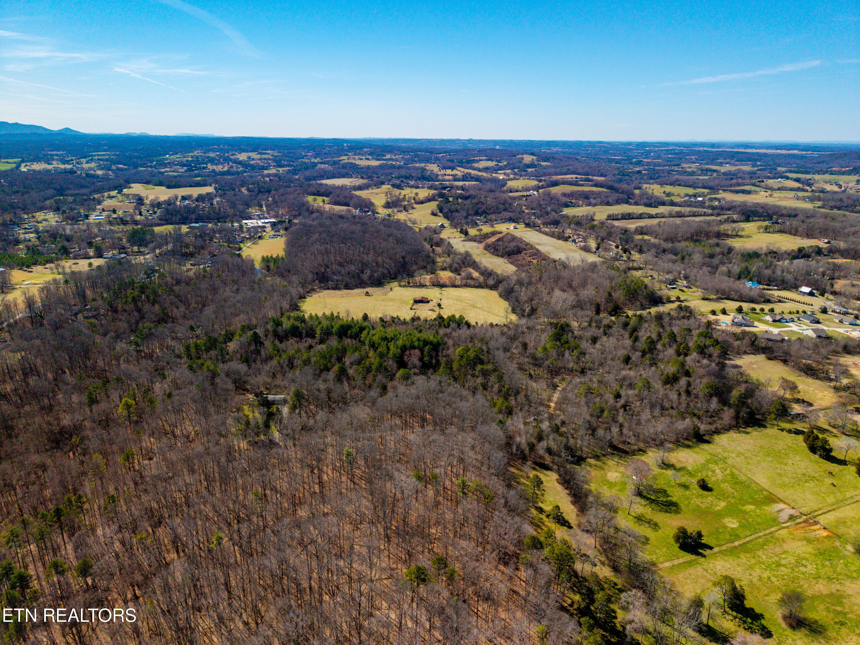 4672 N Wildwood Road Maryville TN 37804