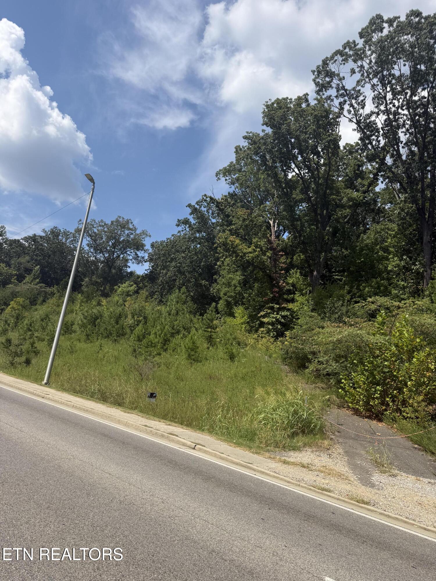 4601 &4605 Western Avenue Knoxville TN 37921