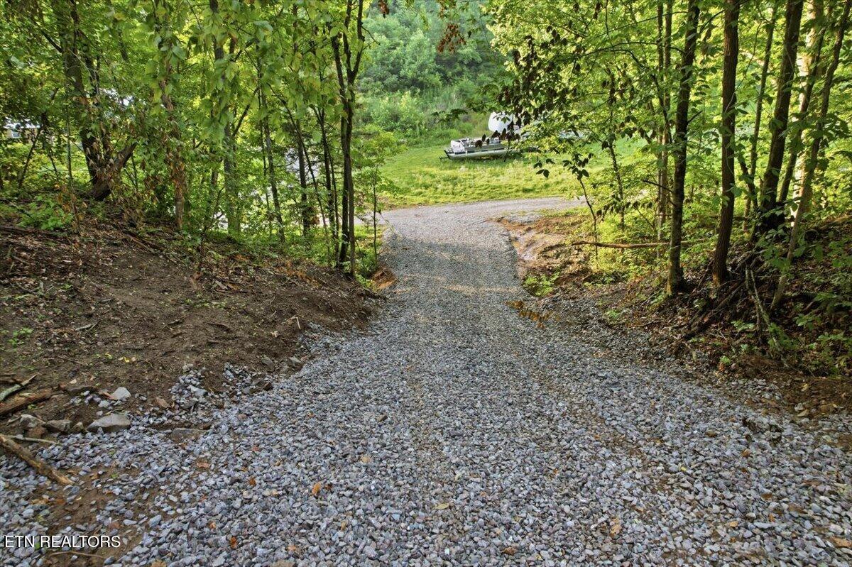 Tower Road Tazewell TN 37879