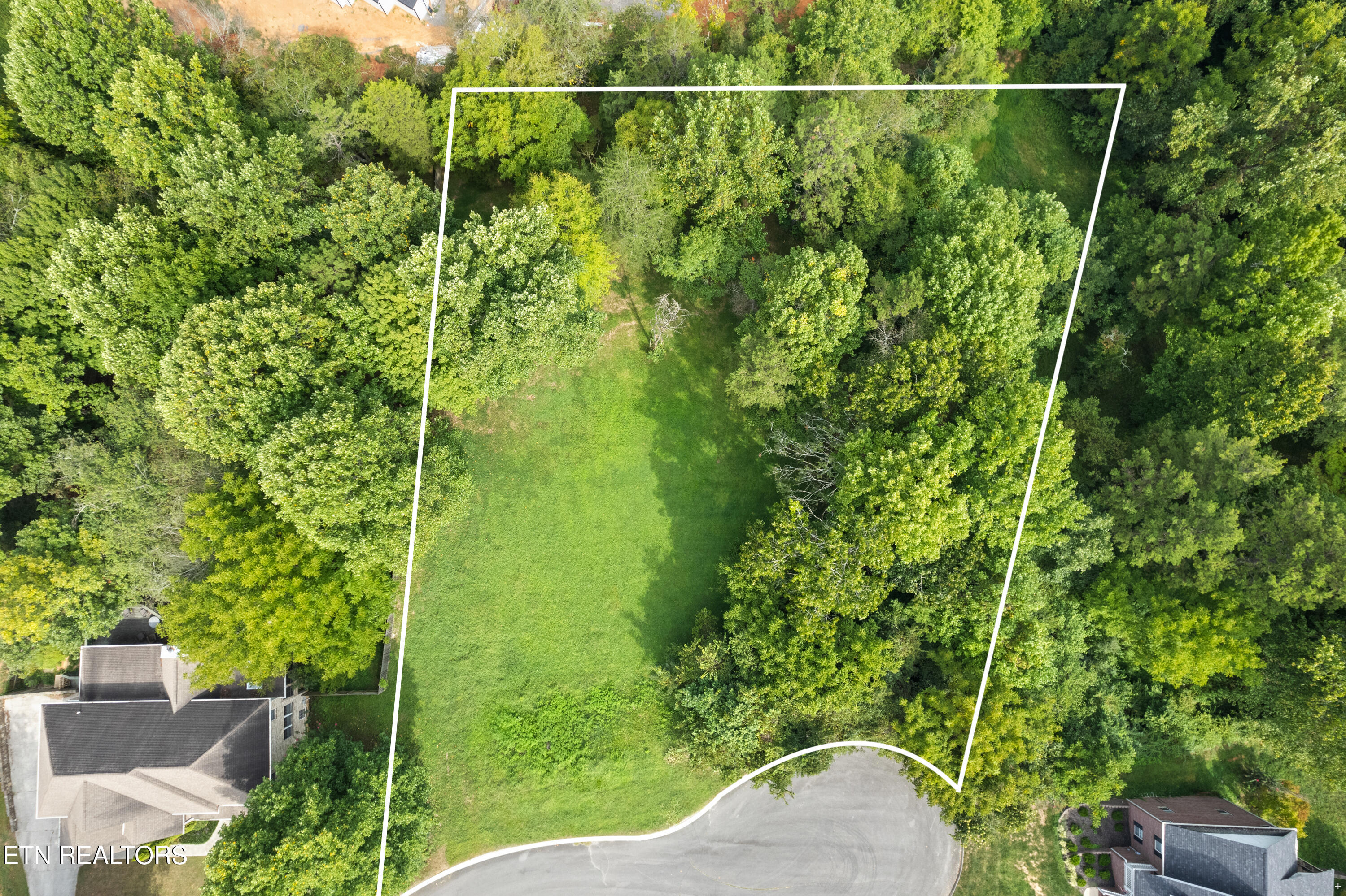 Blossom Lane Clinton TN 37716