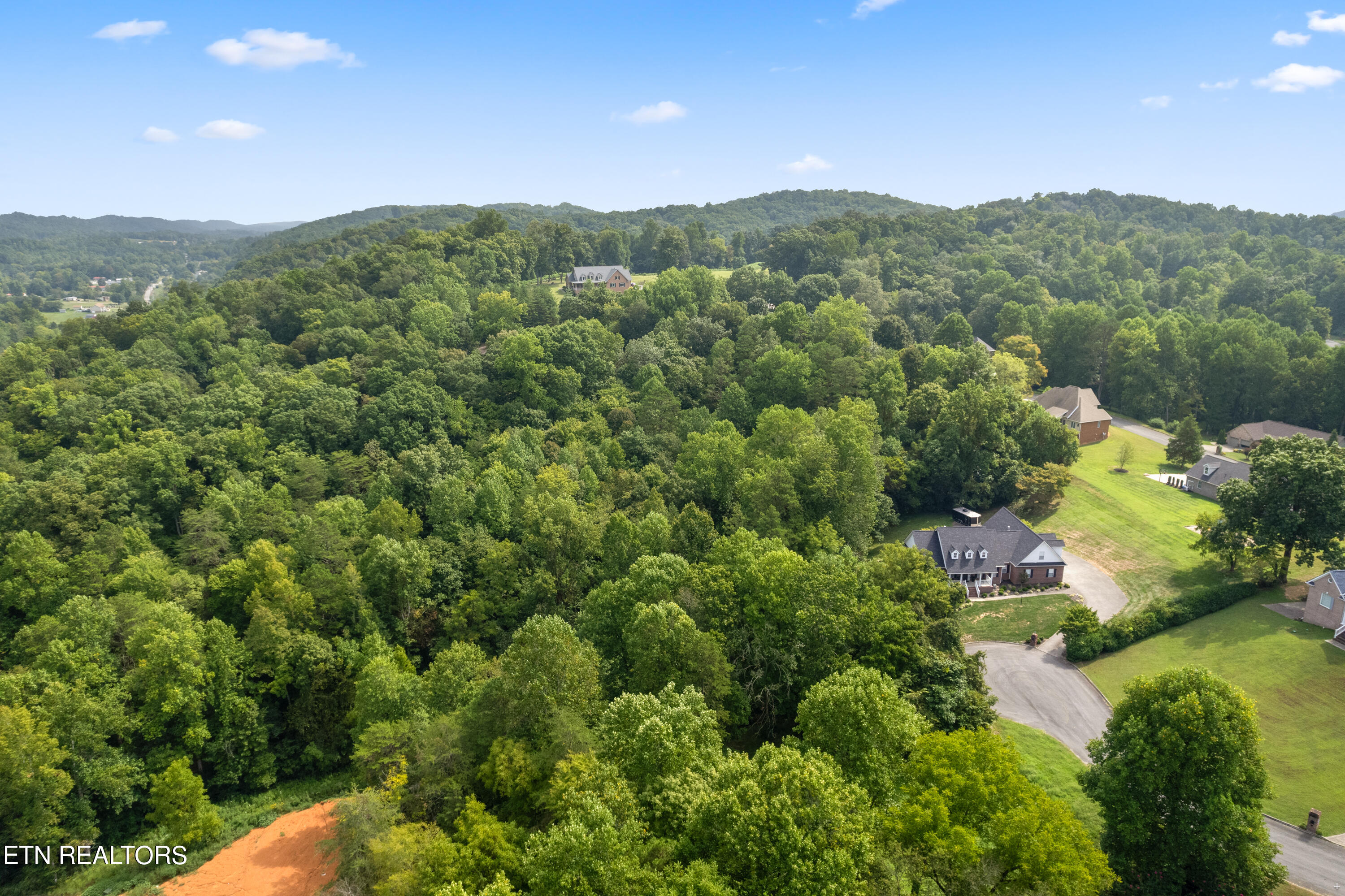 Blossom Lane Clinton TN 37716