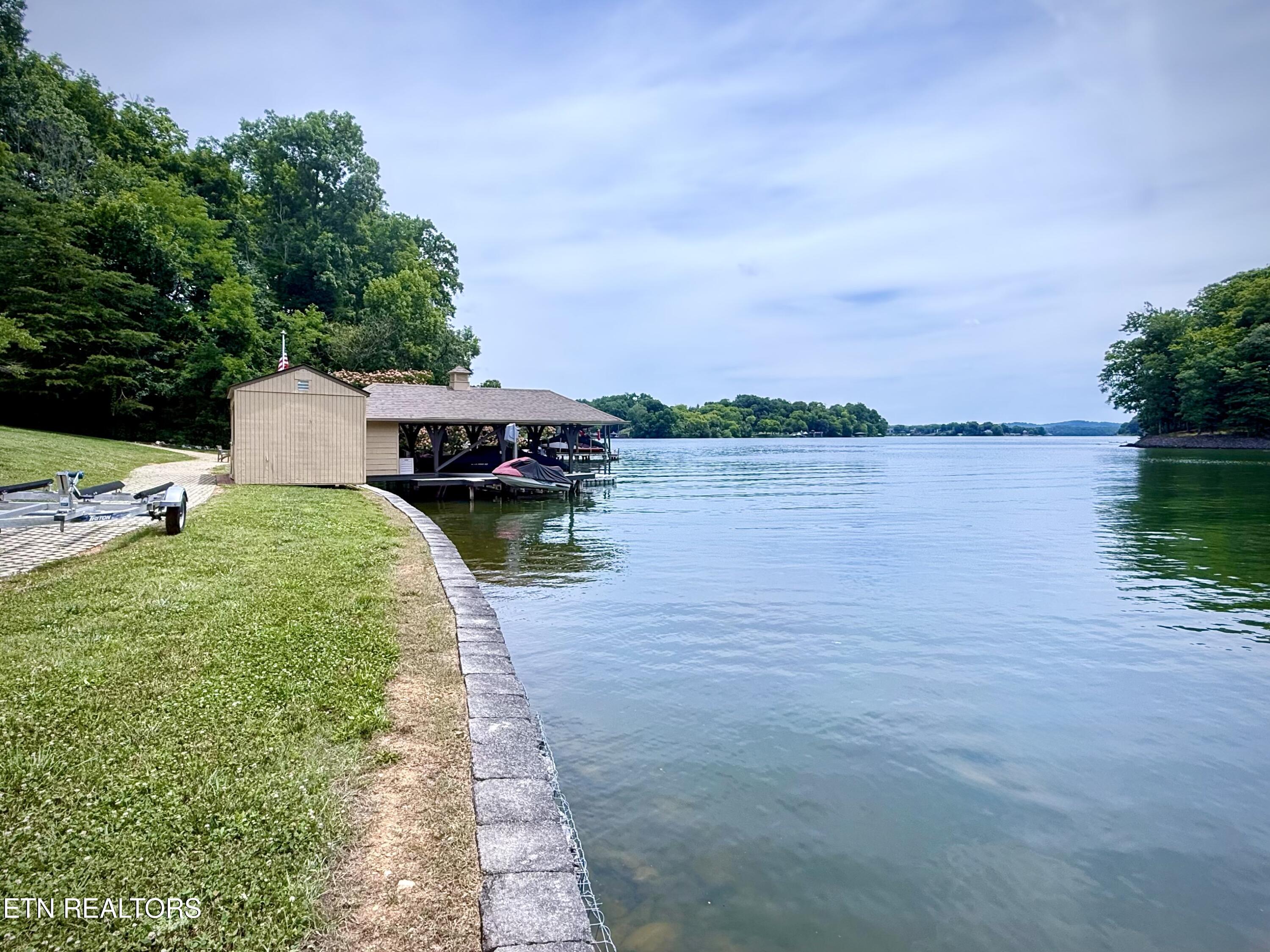 Parks Ferry Road Friendsville TN 37737