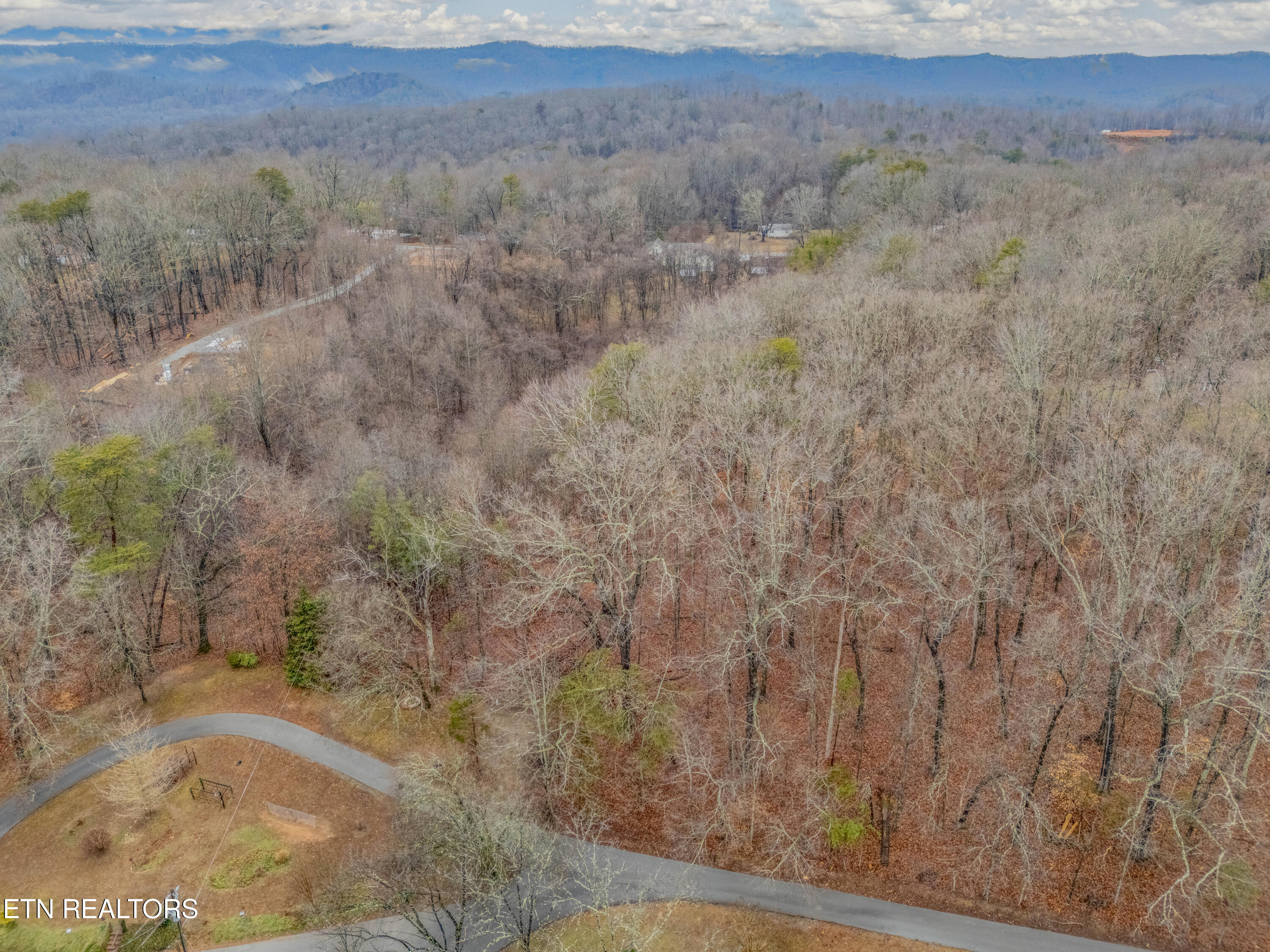 479 Black Oak Road Clinton TN 37716