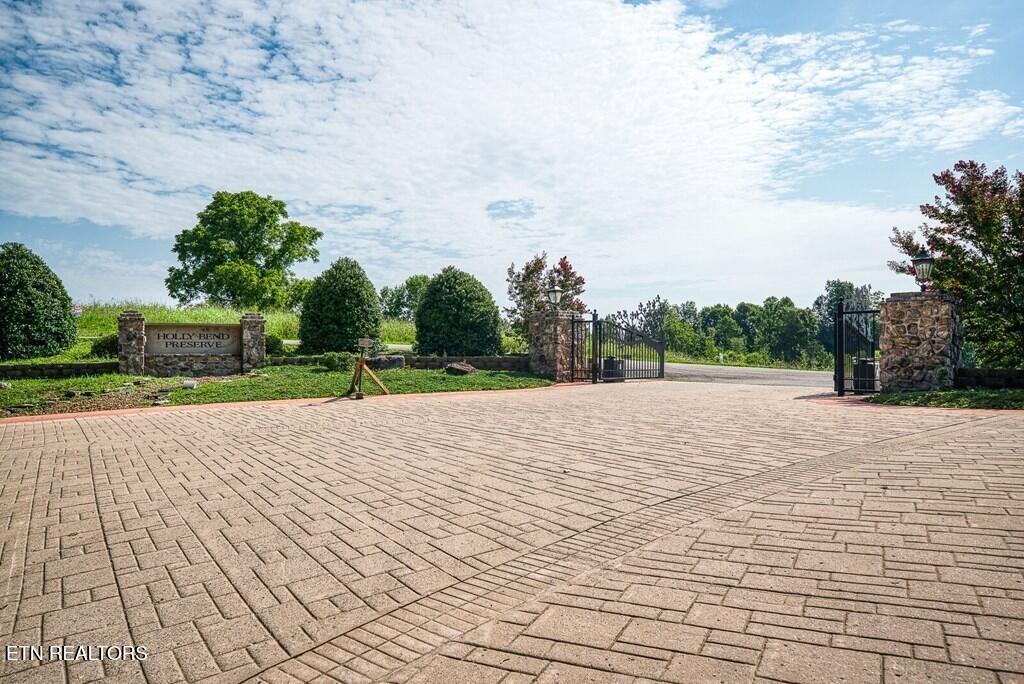 Lot 13 Holly Bend Drive Byrdstown TN 38549