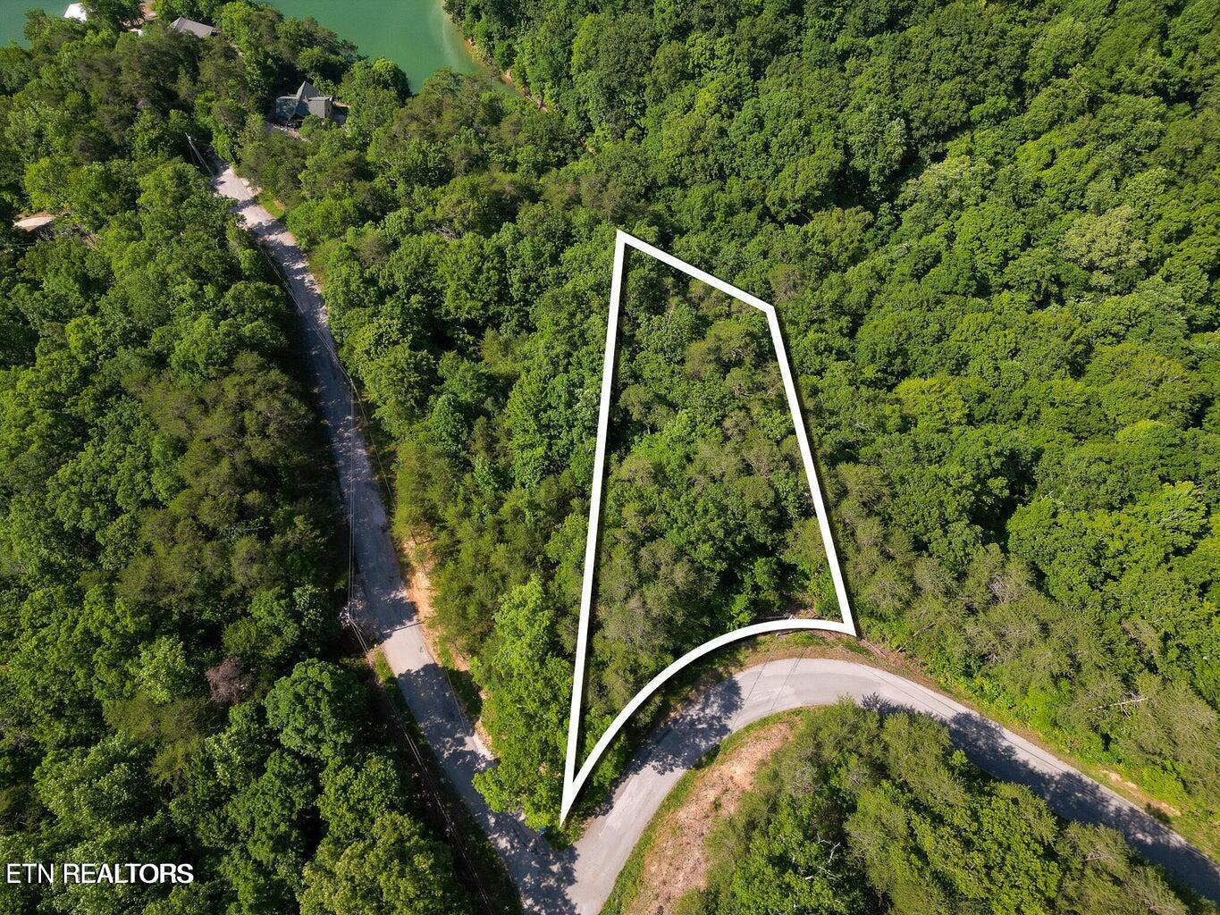 156 Lakeview Drive Sharps Chapel TN 37866
