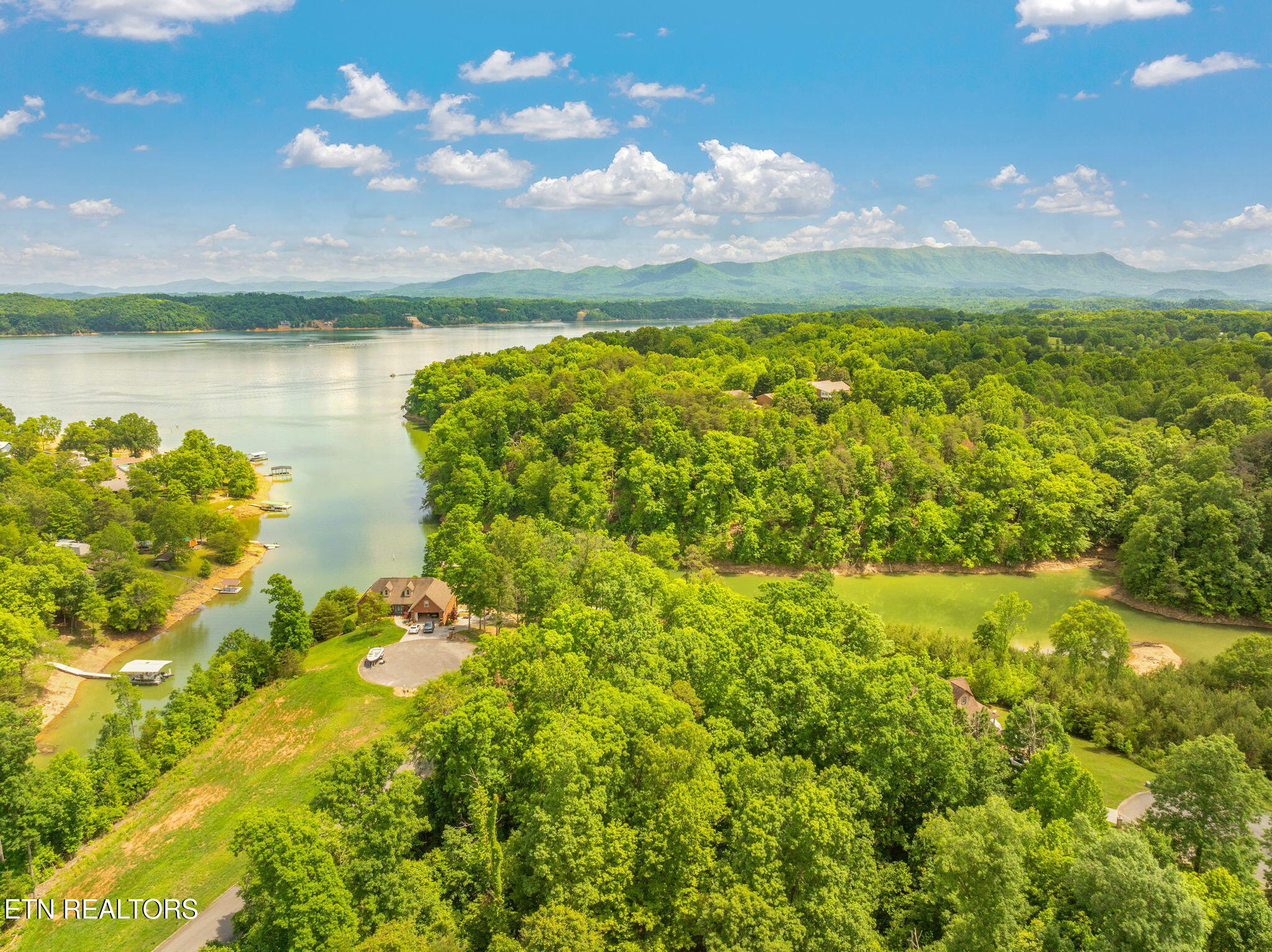 Lot 15 Waterstone Drive Dandridge TN 37725