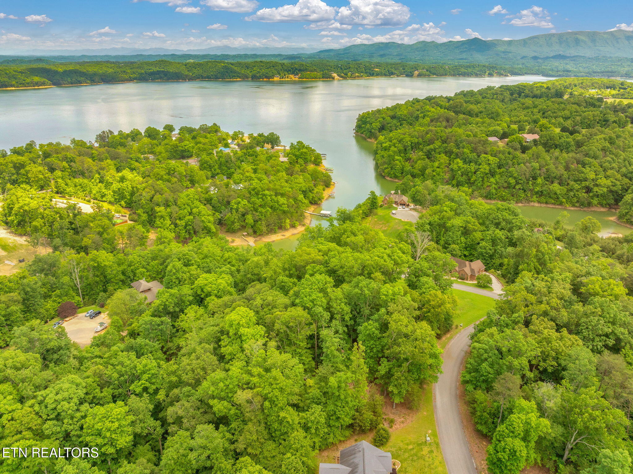 Lot 15 Waterstone Drive Dandridge TN 37725