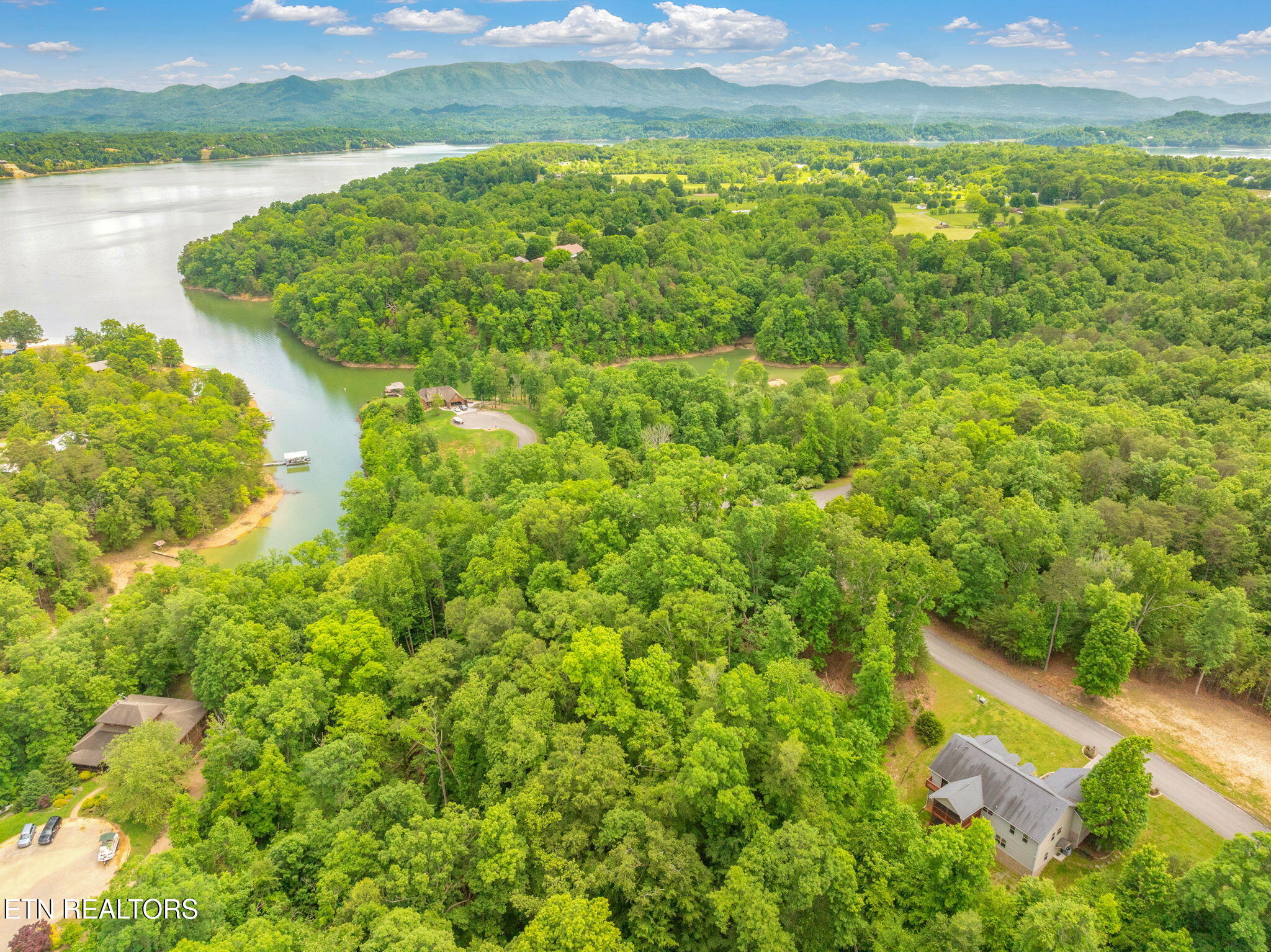 Lot 15 Waterstone Drive Dandridge TN 37725