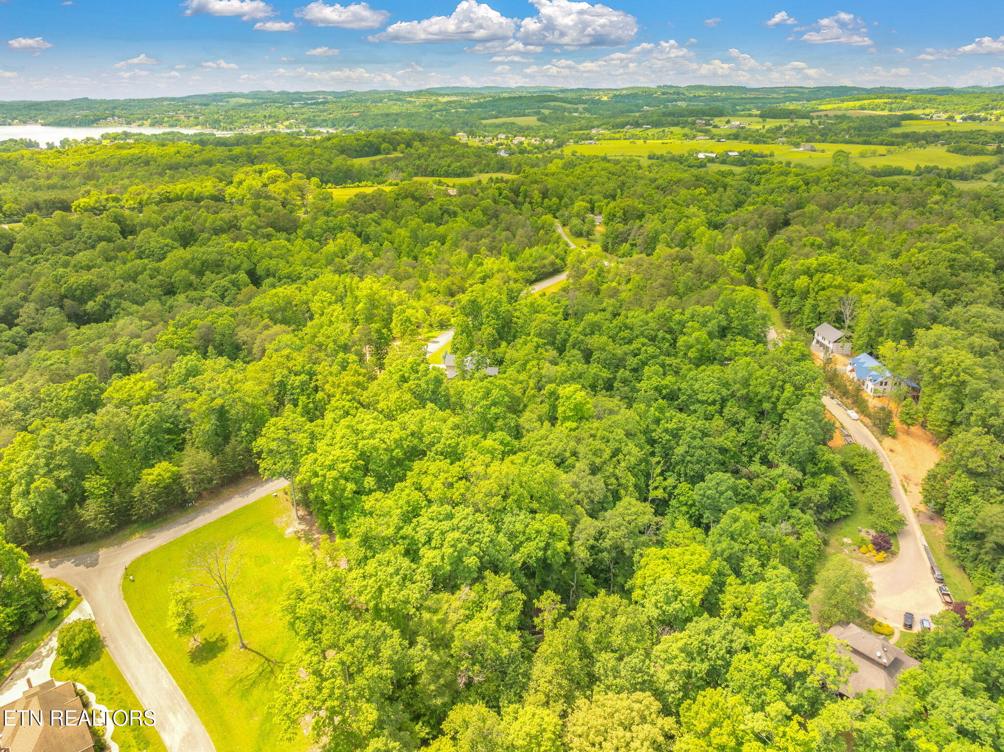 Lot 15 Waterstone Drive Dandridge TN 37725