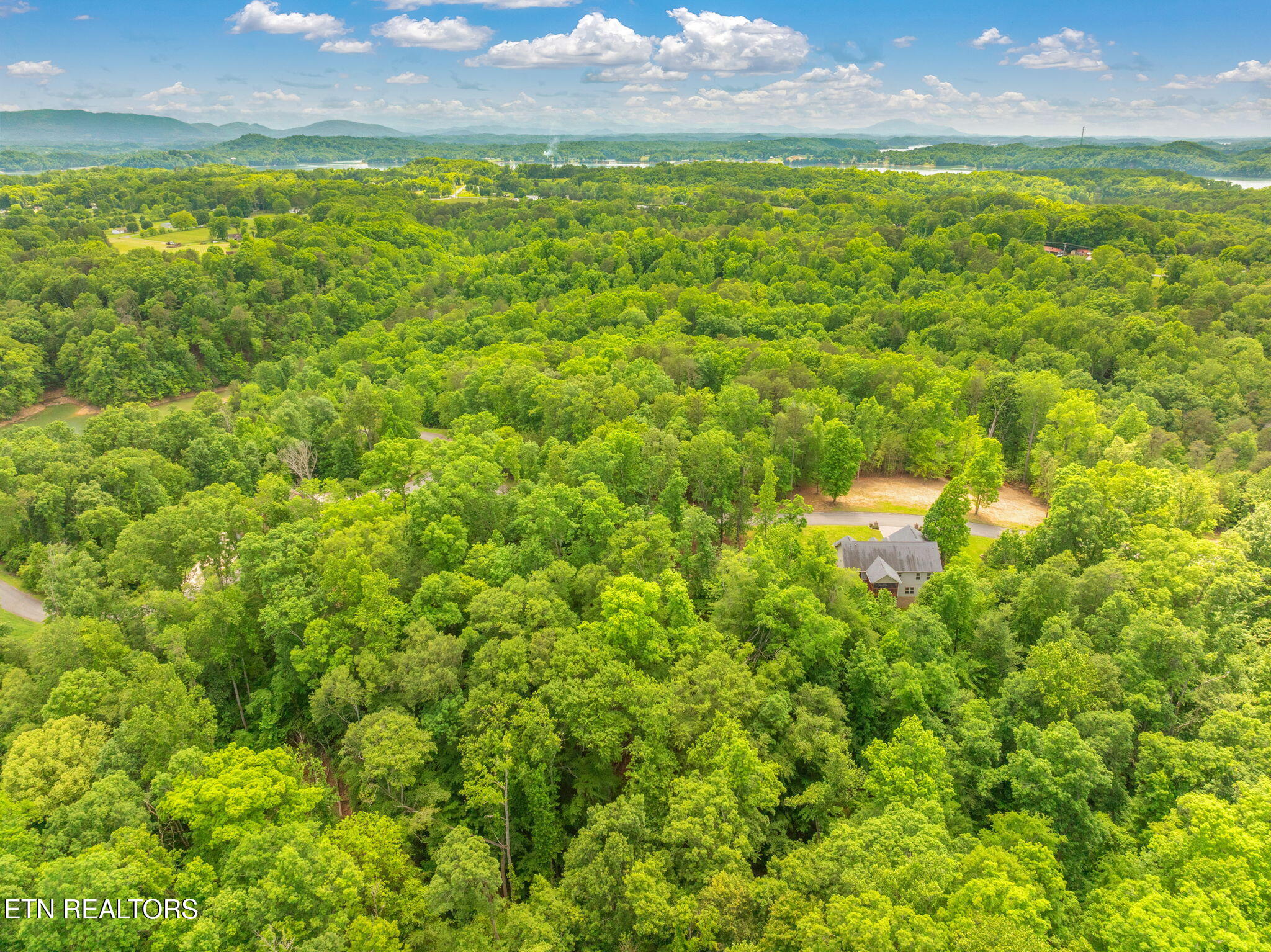 Lot 15 Waterstone Drive Dandridge TN 37725